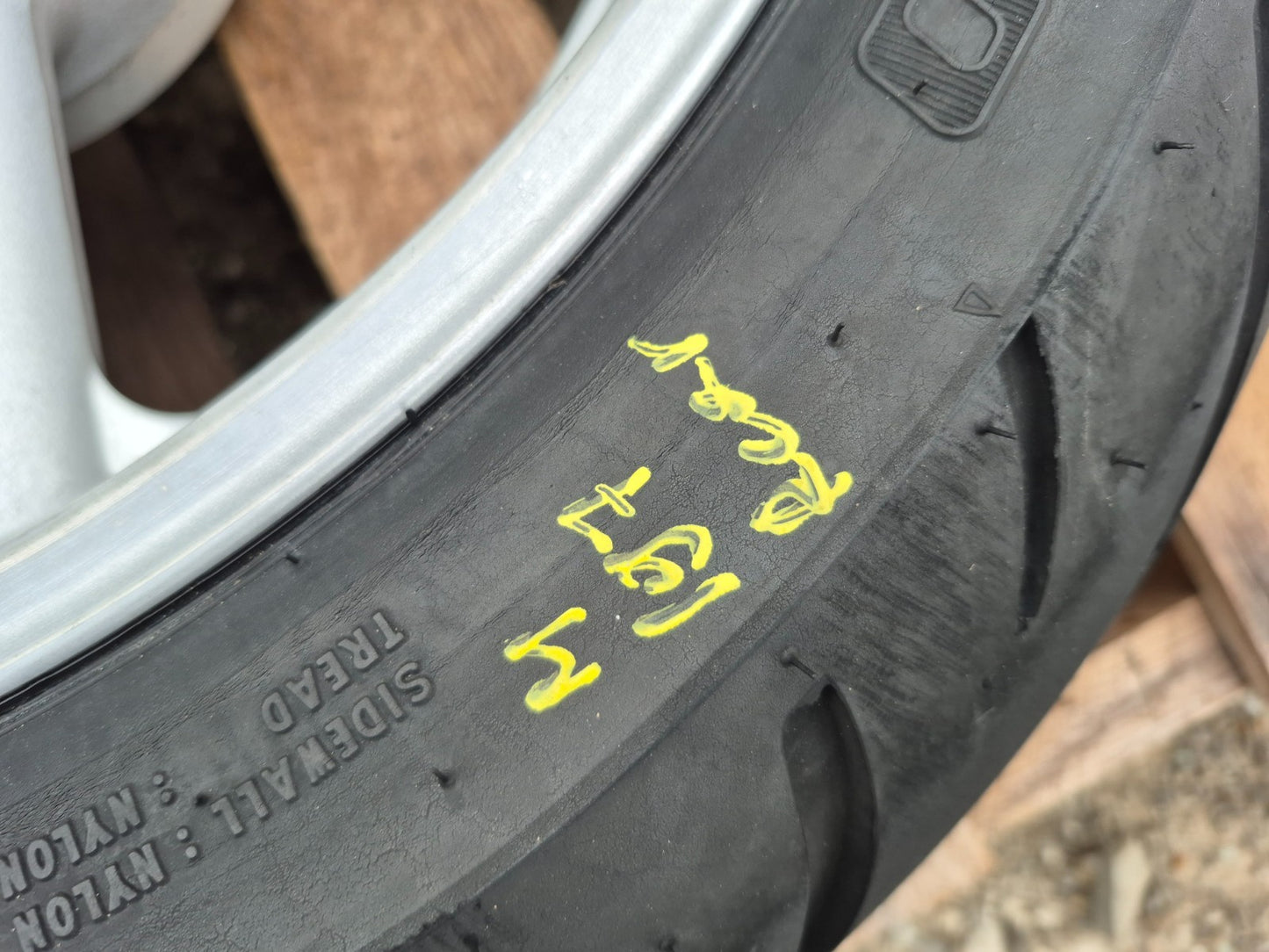 1999 Suzuki Katana 750 Gsx750f Wheel Rim W/ Tire Front & Rear OEM