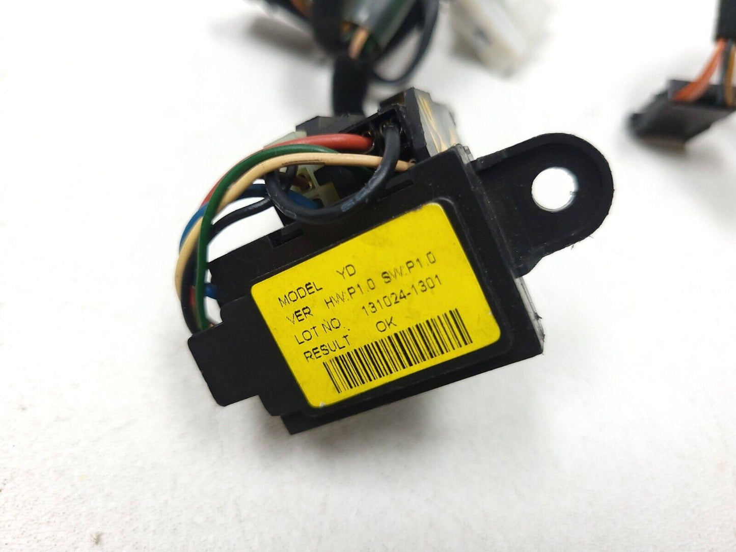 14 15 16 Kia Forte Steering Wheel Heater Controller 56182 2w000 OEM