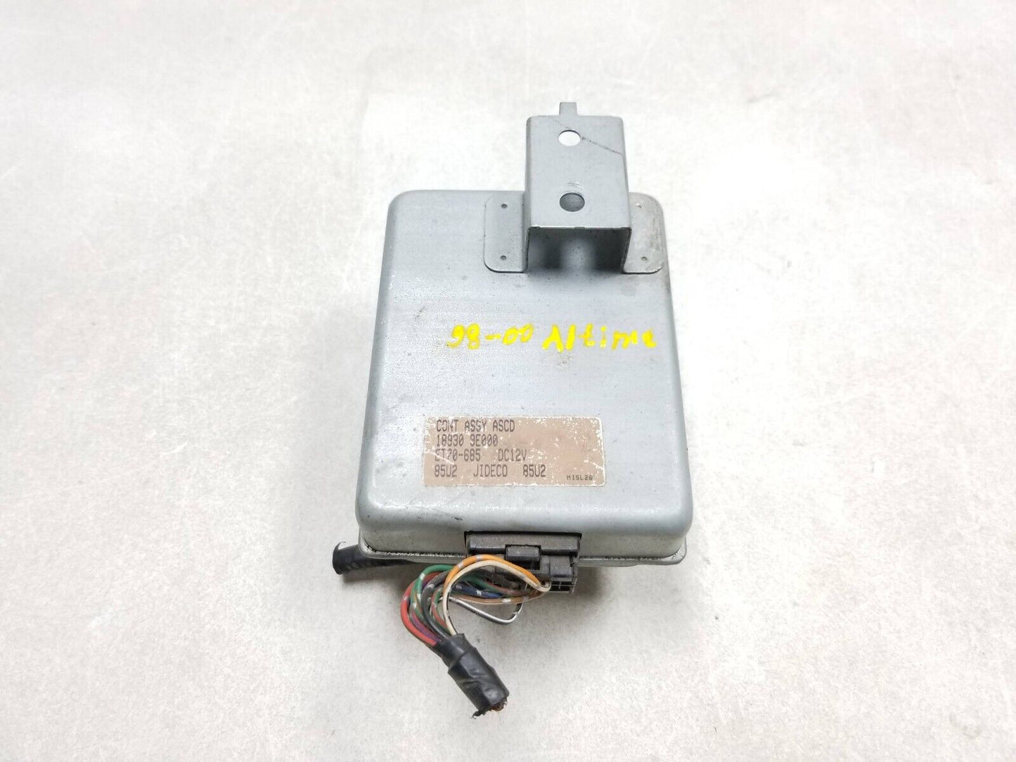 1998 1999 Nissan Altima Cruise Control Module Computer OEM