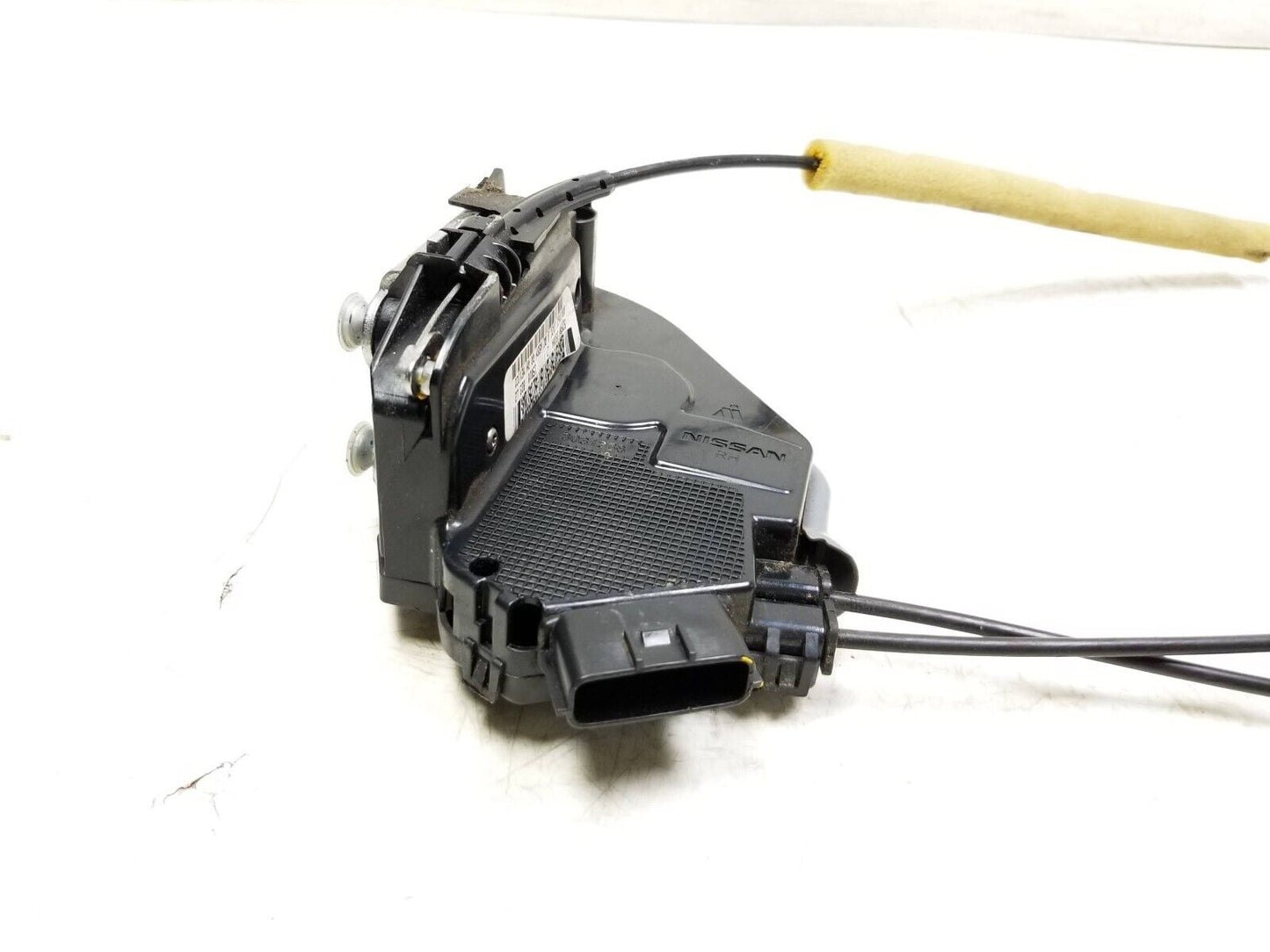 2015-2019 Nissan Sentra Door Lock Actuator & Handle Rear Passenger Side Rh OEM
