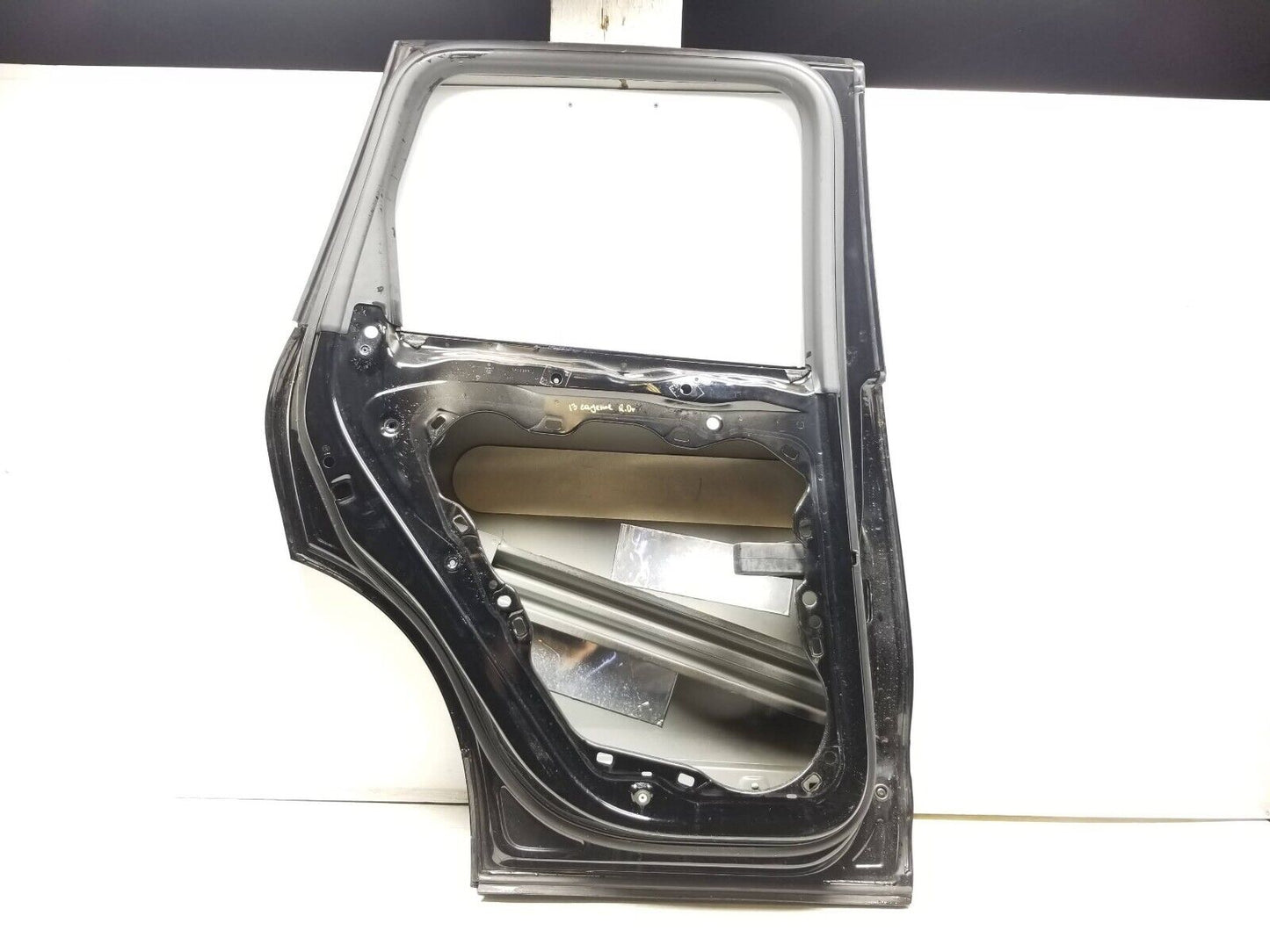 12-18 Porsche Cayenne Rear Driver Door Left Shell ( Paint: A1a1 ) OEM ✅