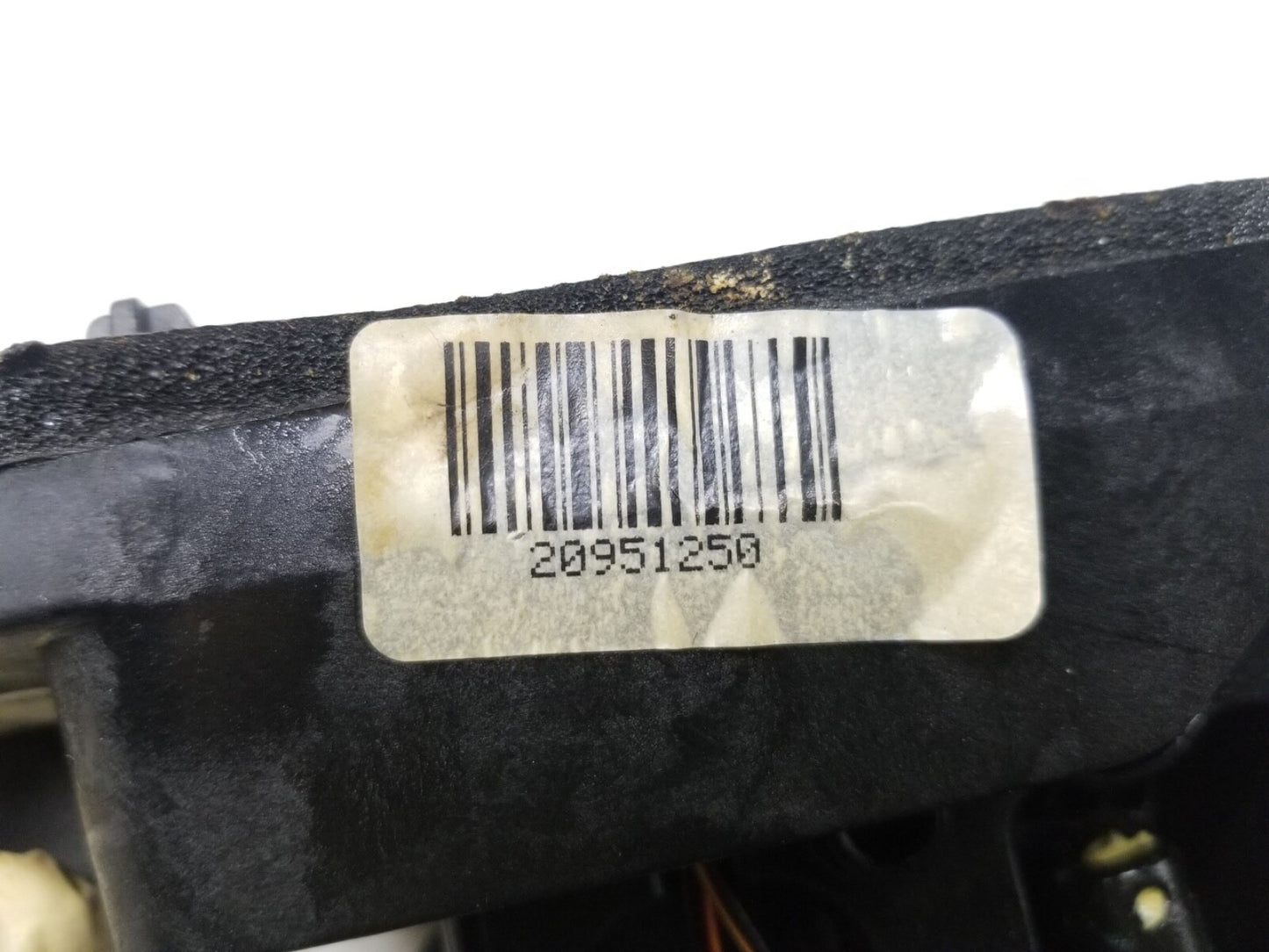 2010 - 2016 Cadillac SRX Automatic Gear Shifter Selector Lever OEM