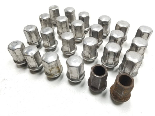 13 14 15 16 GMC Acadia Wheel Lug Nut 24pcs OEM