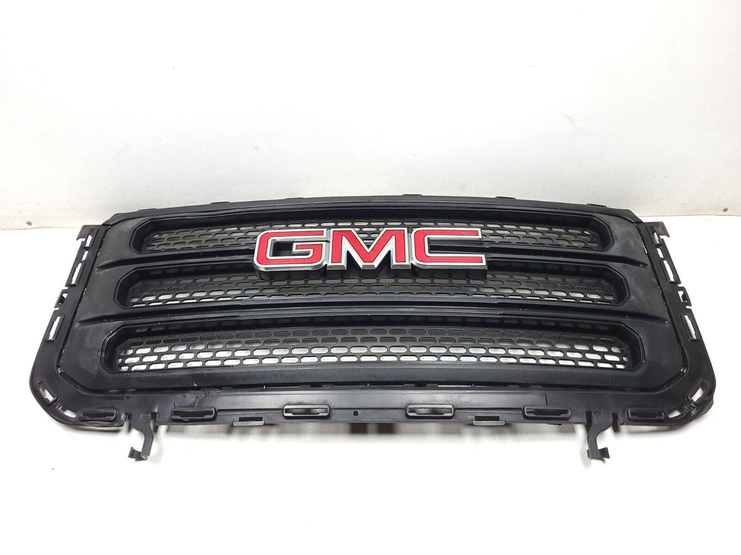 13 14 15 GMC Acadia Front Bumper Grille 22785561 OEM