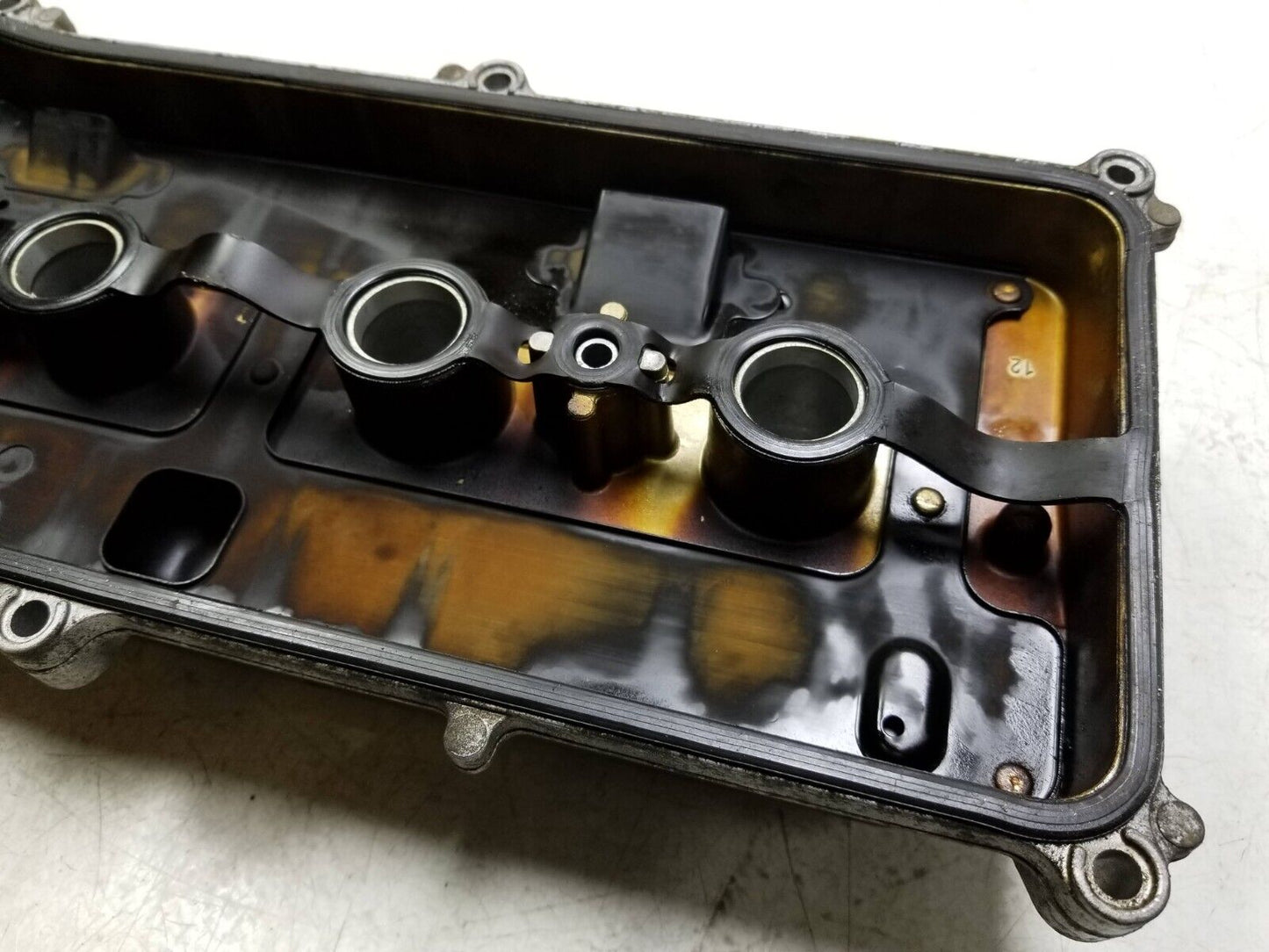 08 - 15 Scion Xb Valve Cover OEM * 2az-fe *