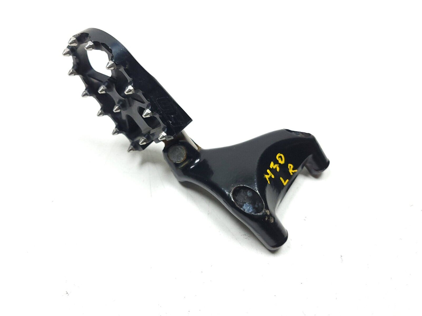 Harley-davidson Forty Eight Xl1200 Xl883 Foot Peg & Bracket Front & Rear Flo