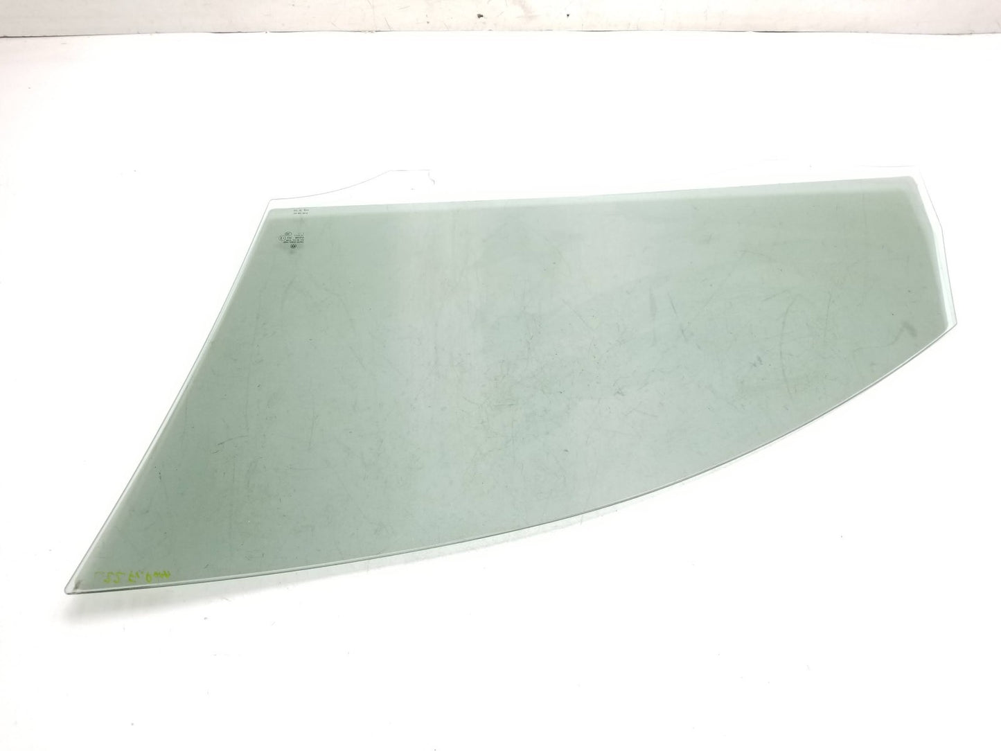 2010 - 2014 VW Golf GTI R32 Door Window Glass Front Passenger Right OEM