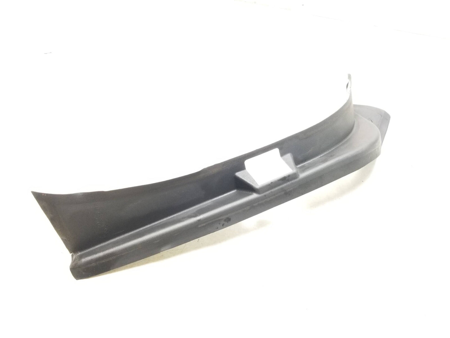 2010 - 2016 Cadillac SRX Rear Tail Lamp Molding Left & Right OEM
