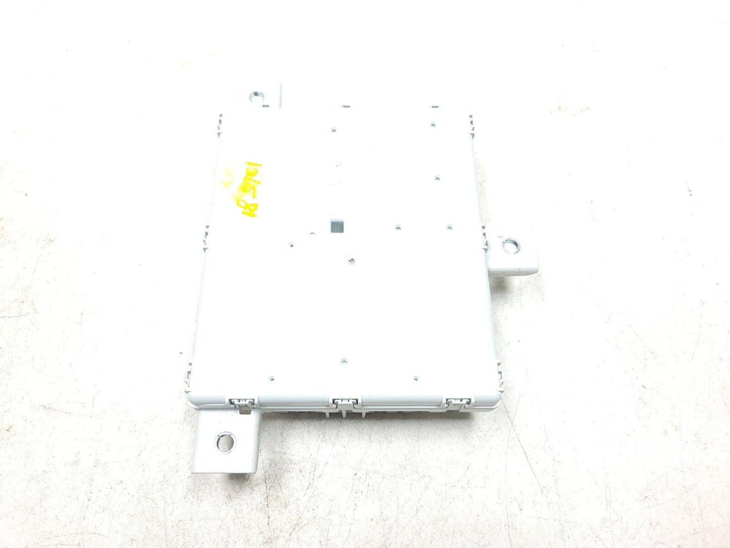2017-2023 Alfa Romeo Stelvio Body Control Module Fuse Box Bcm  OEM