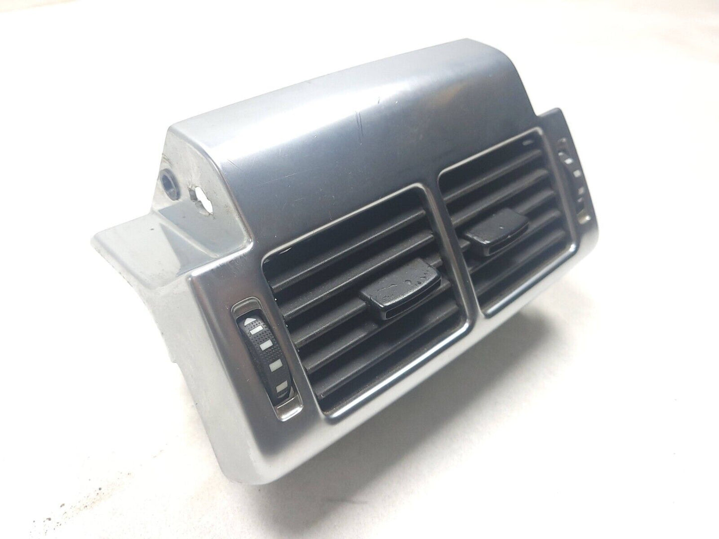 2006-2009 Range Rover Center Console Rear Air Vent 500220puy OEM