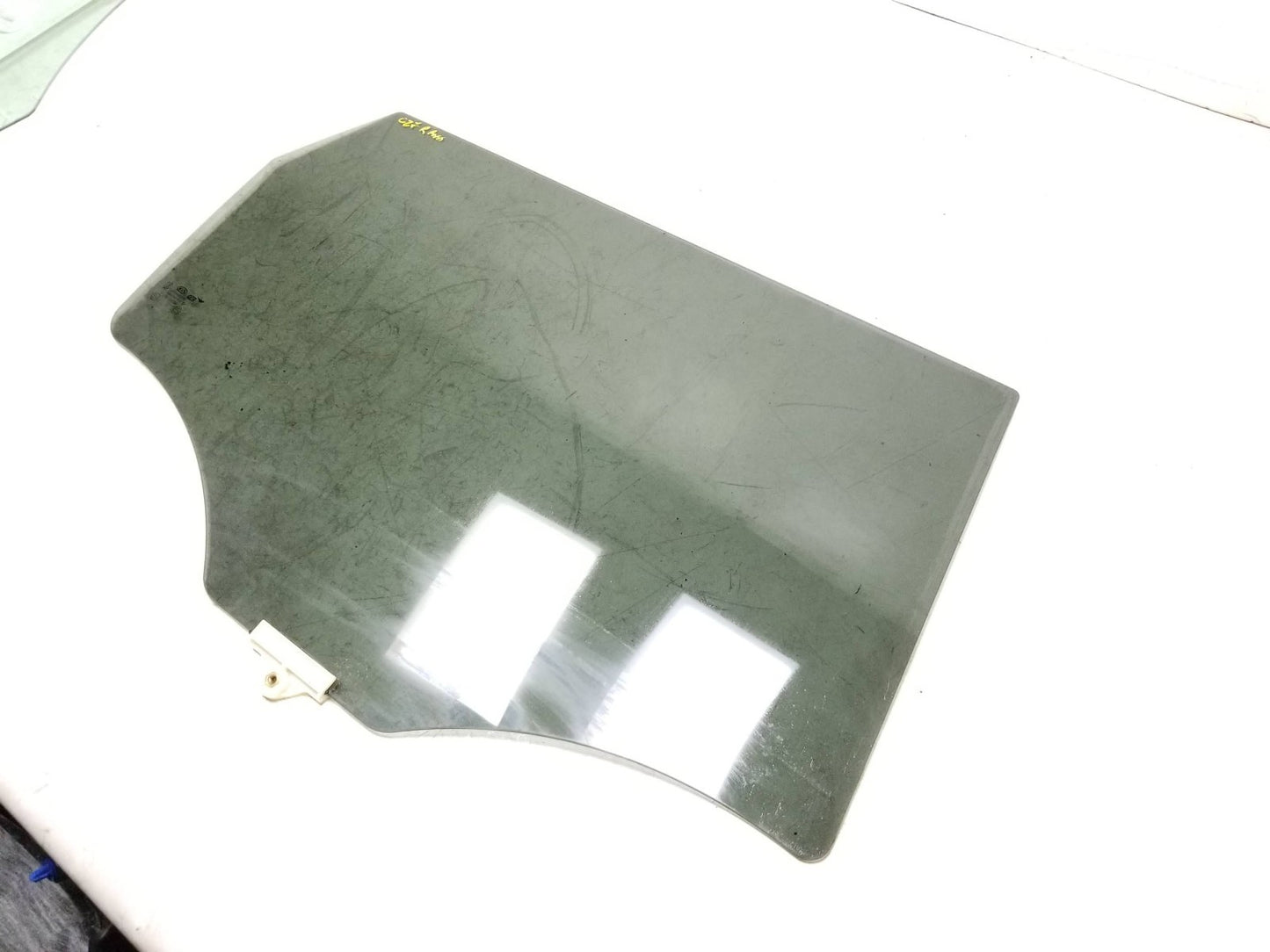 2014 - 2019 Kia Soul Door Window Glass Rear Passenger Side Right OEM