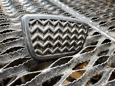 07 08 09 10 11 12 GMC Acadia Brake Pedal Ruber Pad OEM