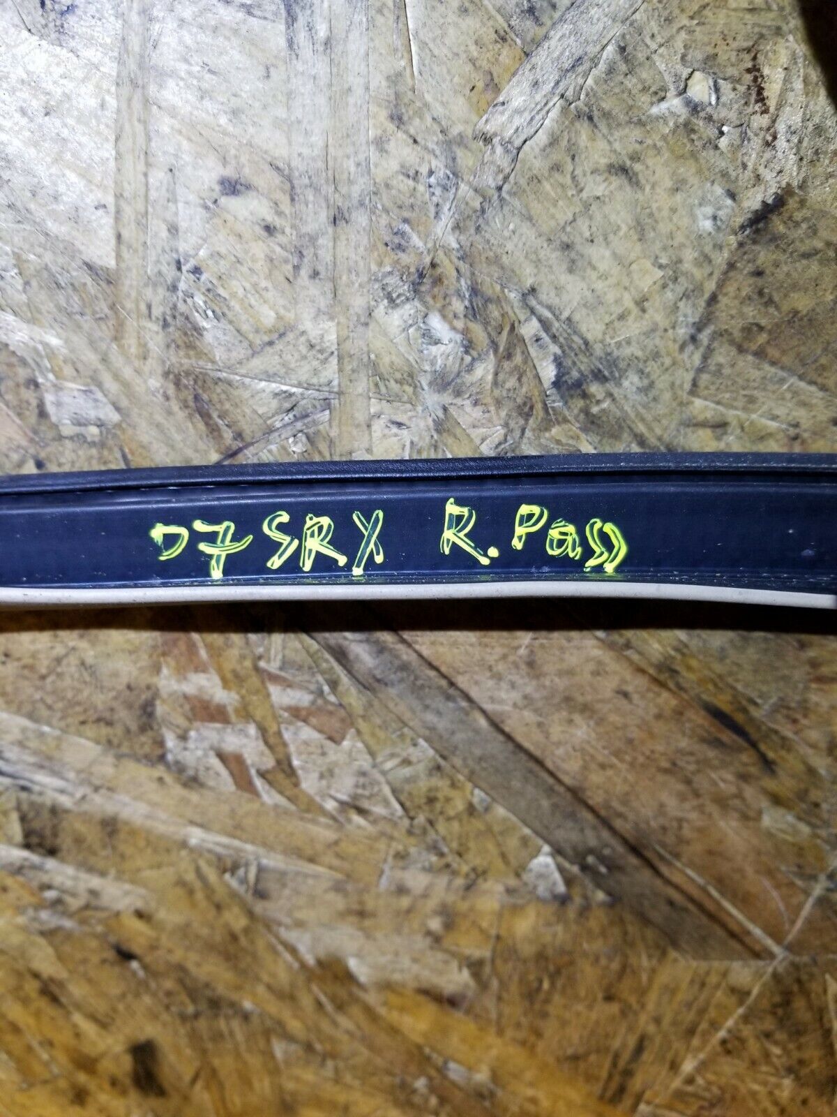 05 06 07 08 09 Cadillac SRX Rear Right Pass Side Door Weatherstrip Seal OEM