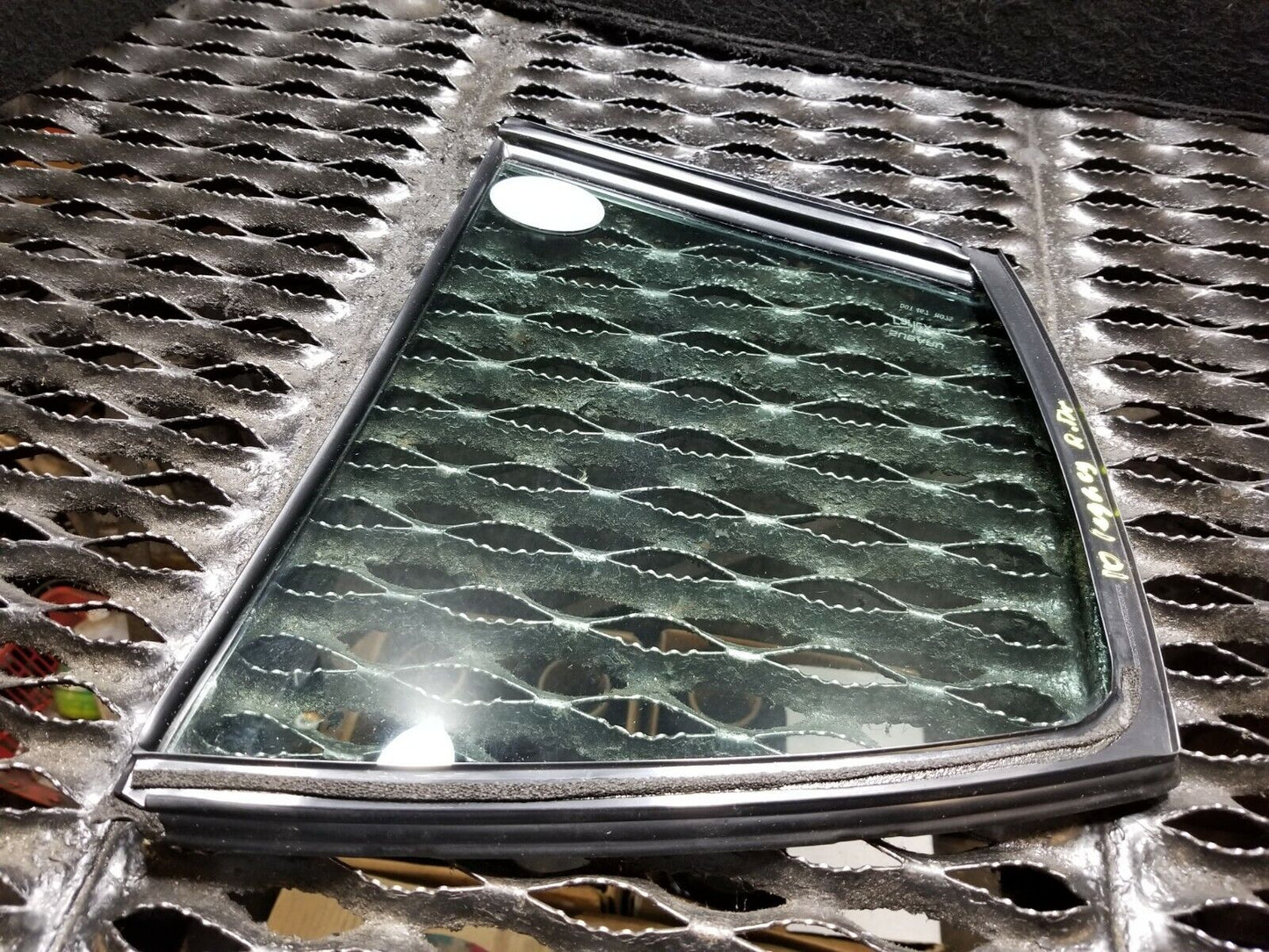 10 11 12 13 14 Subaru Legacy Rear Left Driver Side Door Vent Window Glass OEM