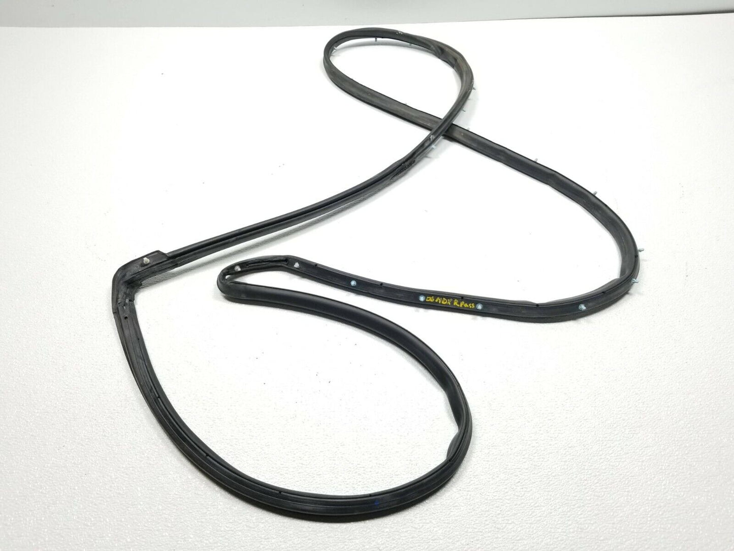03 04 05 06 Acura MDX Rear Right Pass Door Weatherstrip Seal OEM 55k Miles