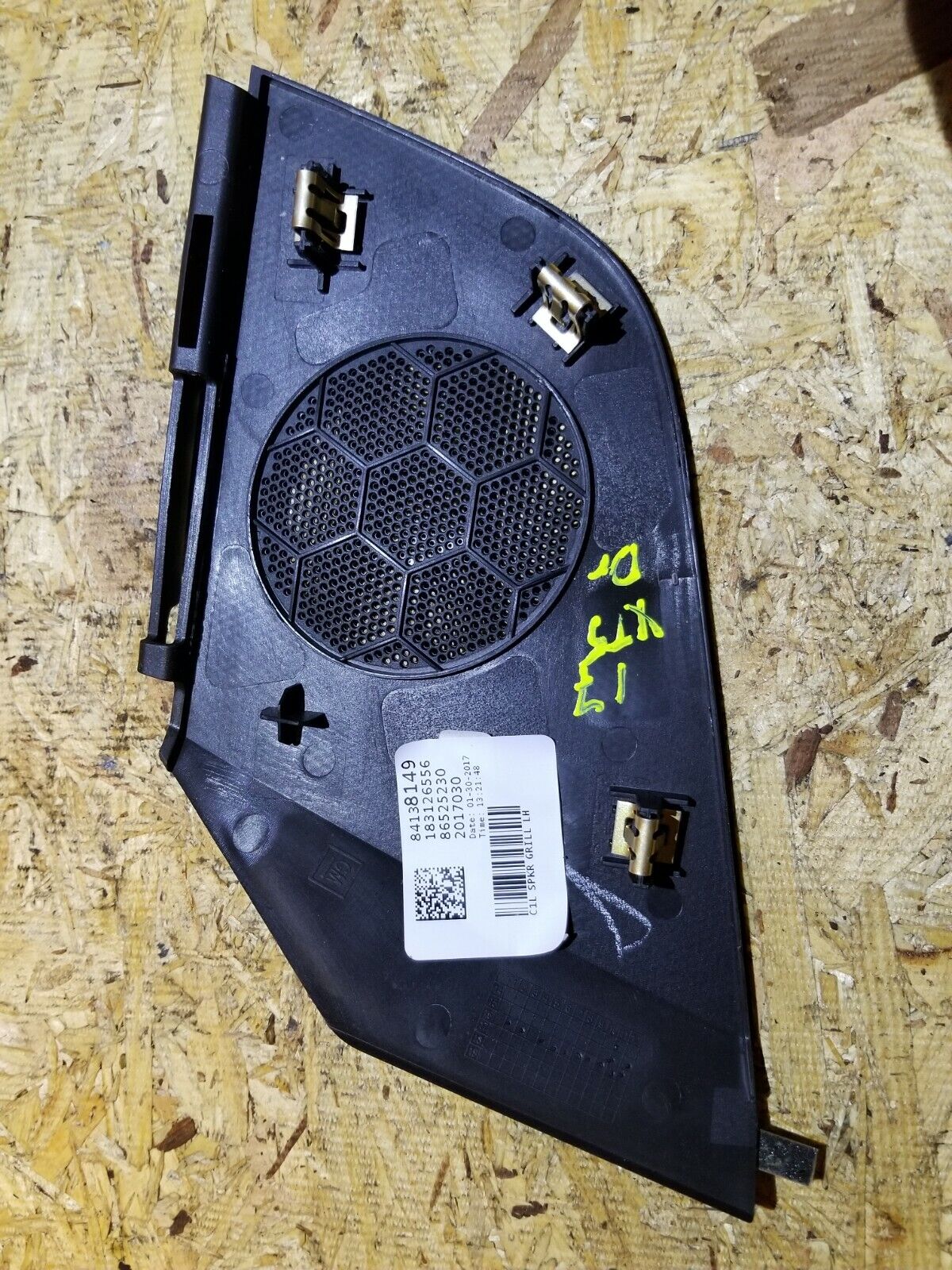 17 18 19 20 Cadillac Xt5 Dash Speaker Cover Left Driver Side OEM 34k