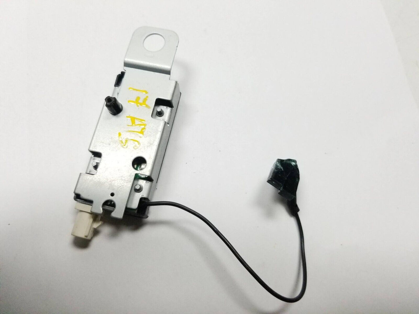 2013 - 2018 Cadillac Ats Radio Antenna Module 22766327 OEM ✅