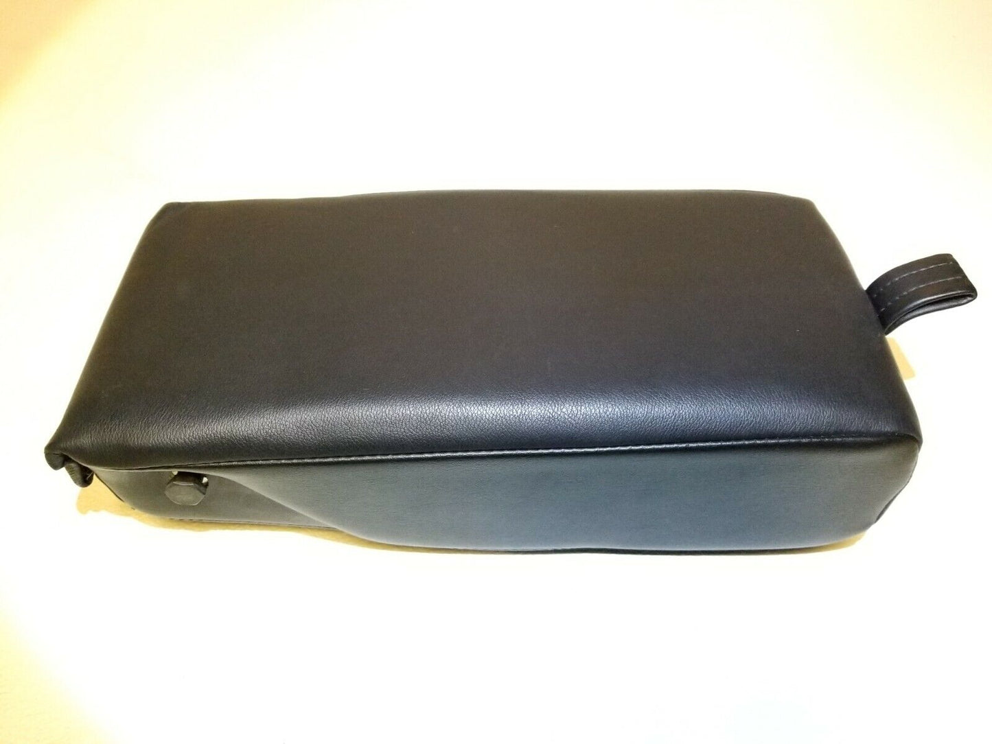 04 05 06 07 08 Nissan Maxima Rear Seat Armrest Arm Rest OEM