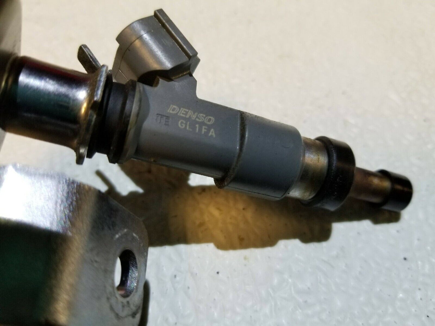 16 17 Subaru Legacy 2.5l Fuel Rail W/ Injectors OEM 10k Miles