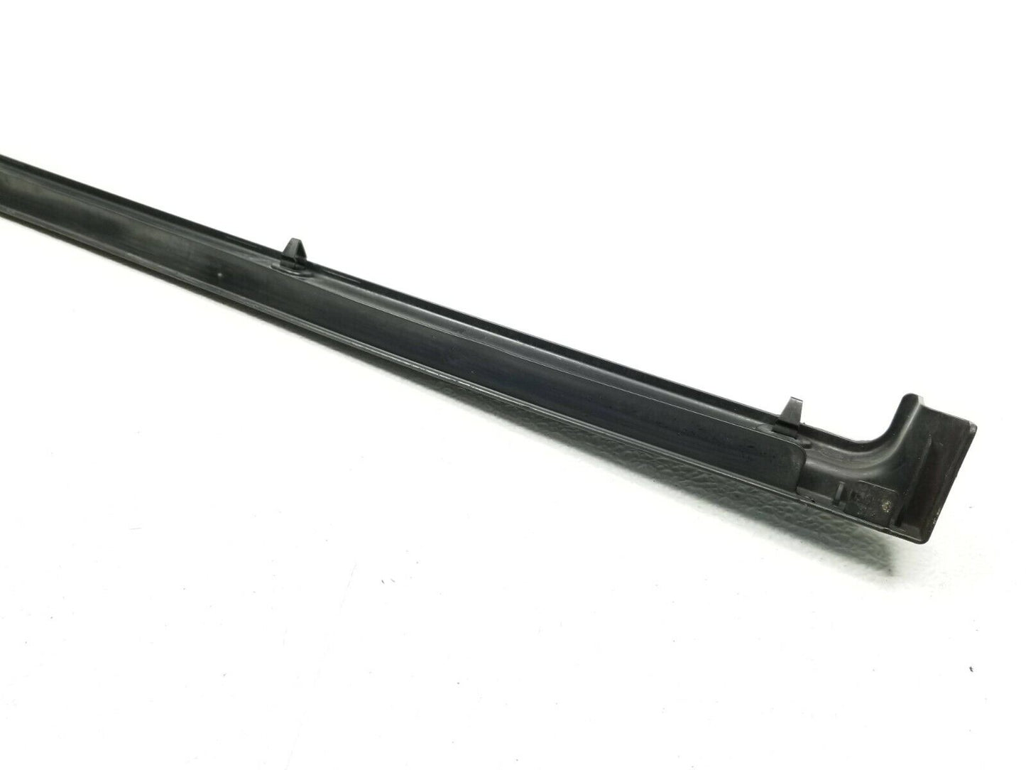 08 09 10 11 Saab 93 9-3 Front Left Driver Door Lower Sill Molding Trim OEM