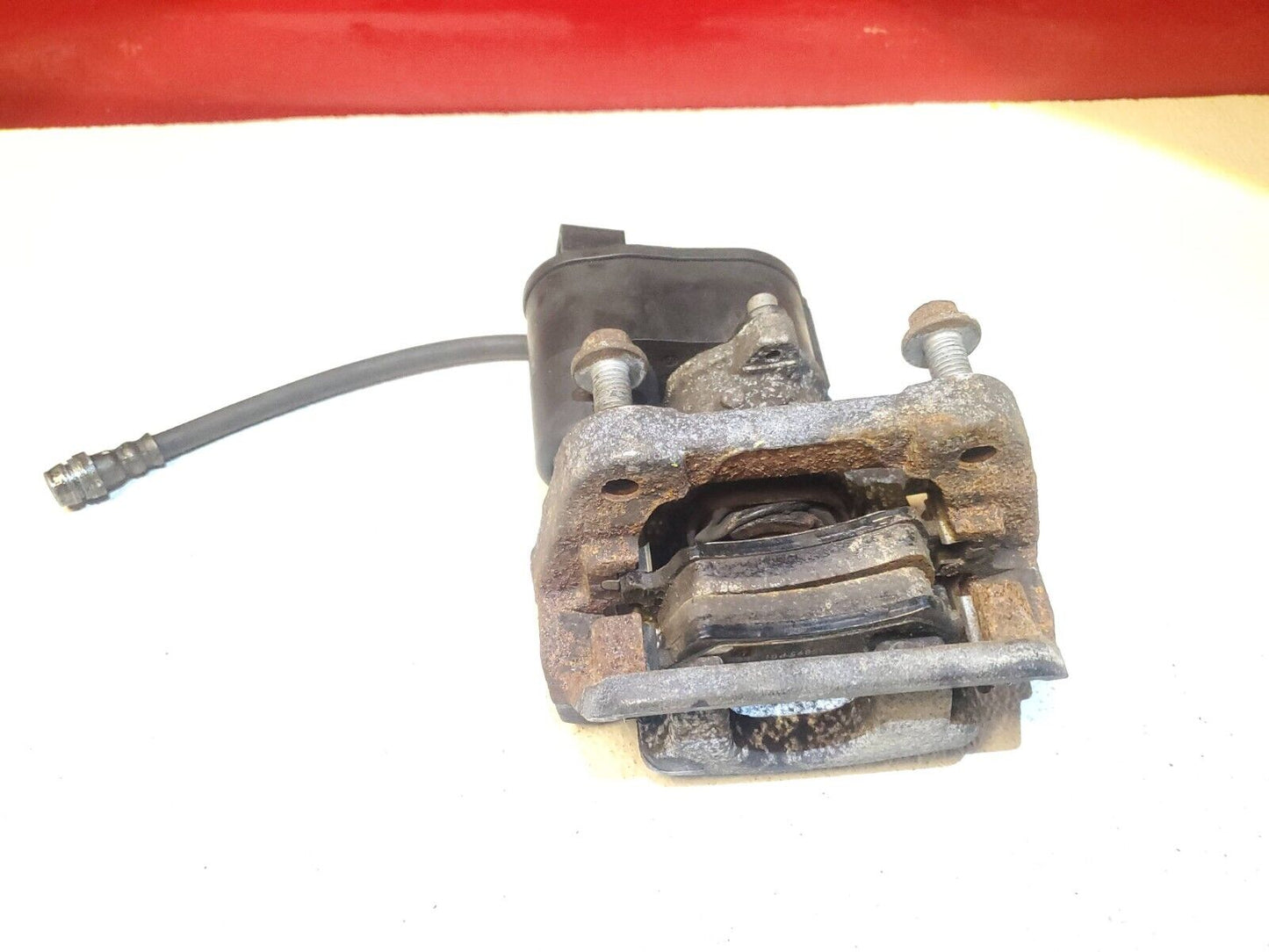 14 15 16 17 Volvo S60 2.0t T5 Rear Left Driver Side Brake Caliper OEM 42k Miles