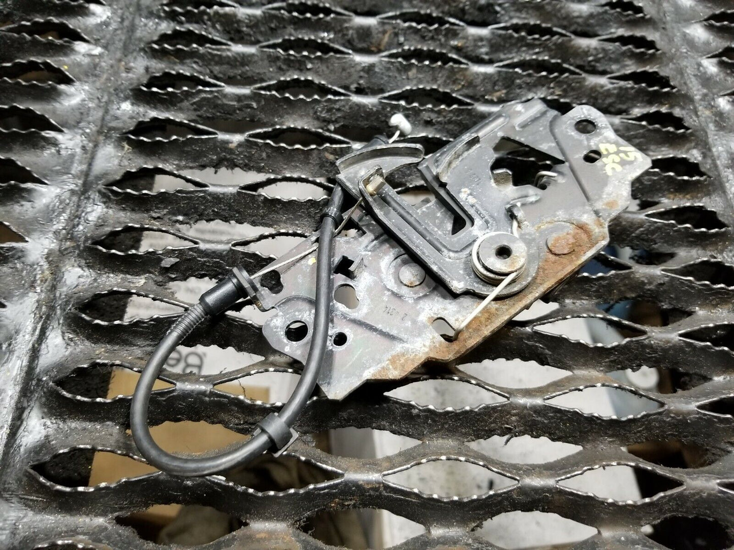 13 14 15 16 Ford Escape Hood Lock Latch Actuator OEM 83k Miles