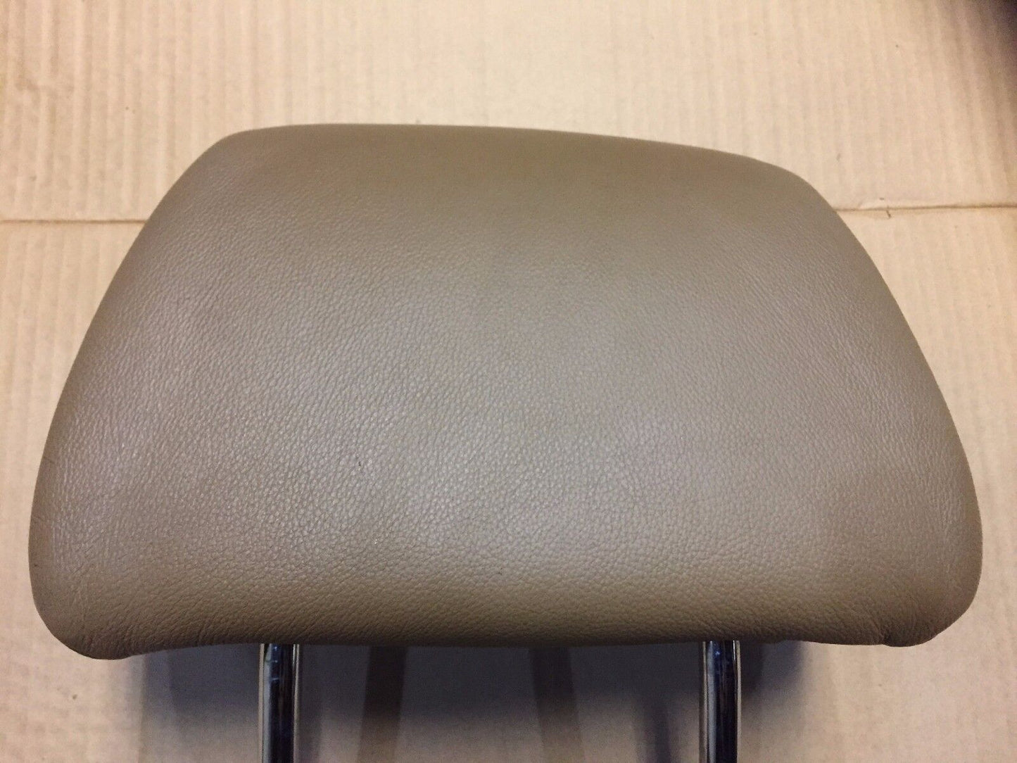 02 03 04 05 BMW 745i 745li E65 Front Right Passenger Seat Headrest Head Rest OEM