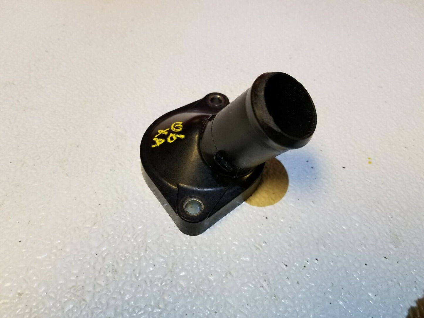 04 05 06 Scion Xa 1.5l Thermostat Housing OEM