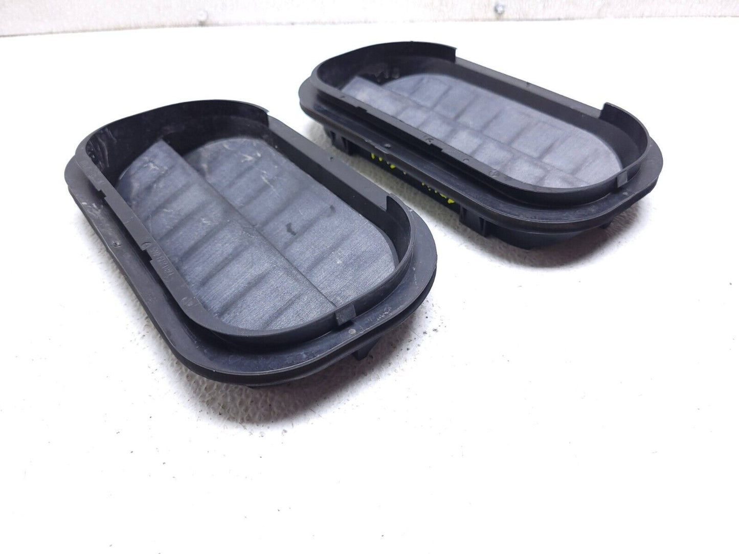 12-19 Volkswagen Passat Rear Trunk Air Vent Breather Cover Grille 2pcs OEM