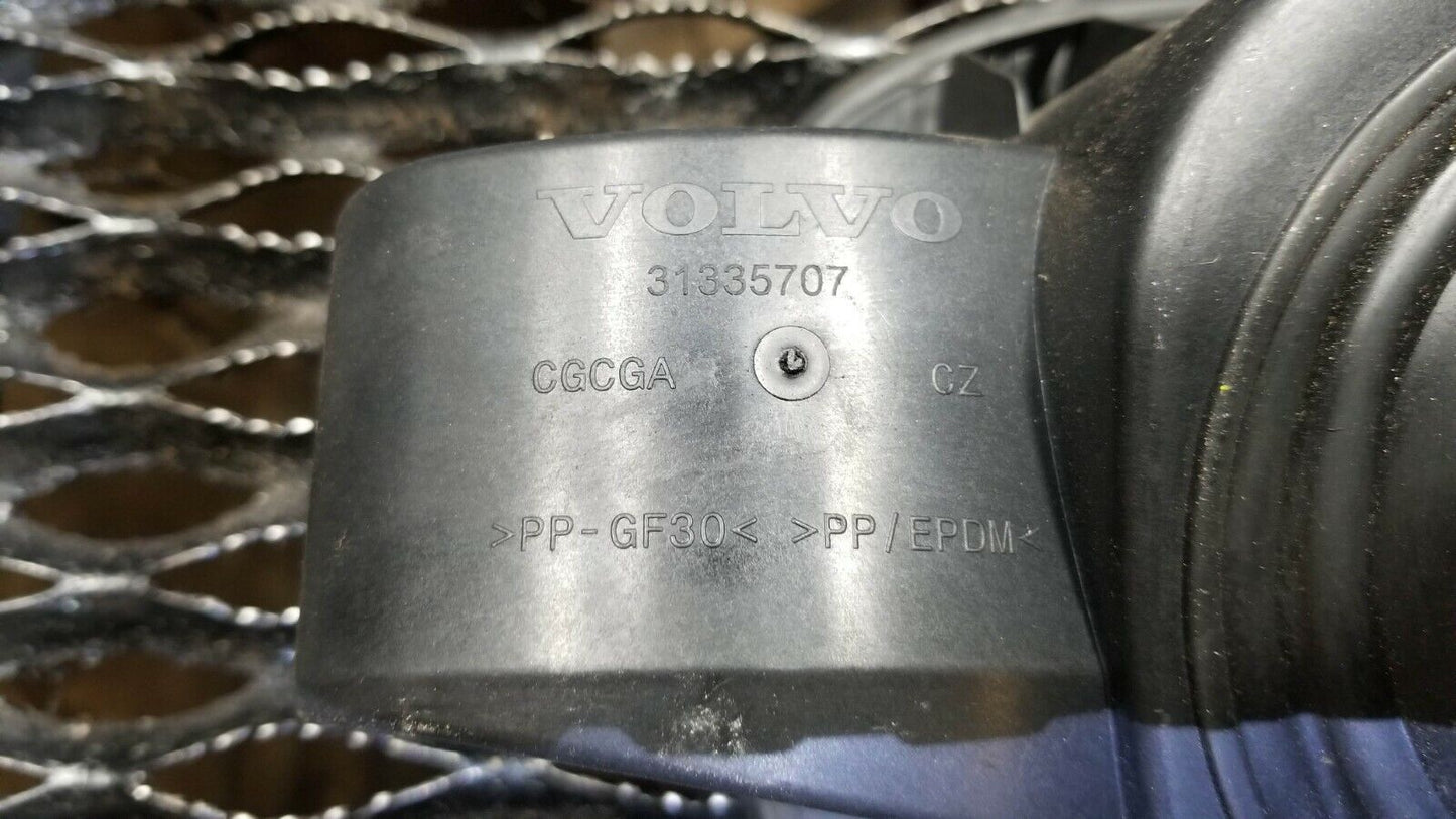 14 15 16 17 Volvo S60 Fuel Filler Housing 31335707 OEM 42k