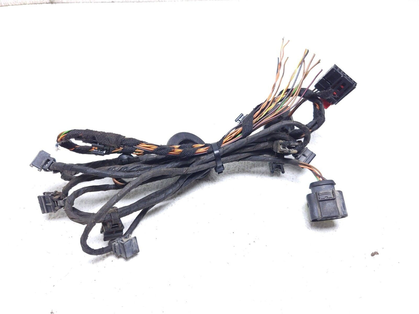 16-19 Volkswagen Passat B7 Rear Bumper Wire Harness OEM