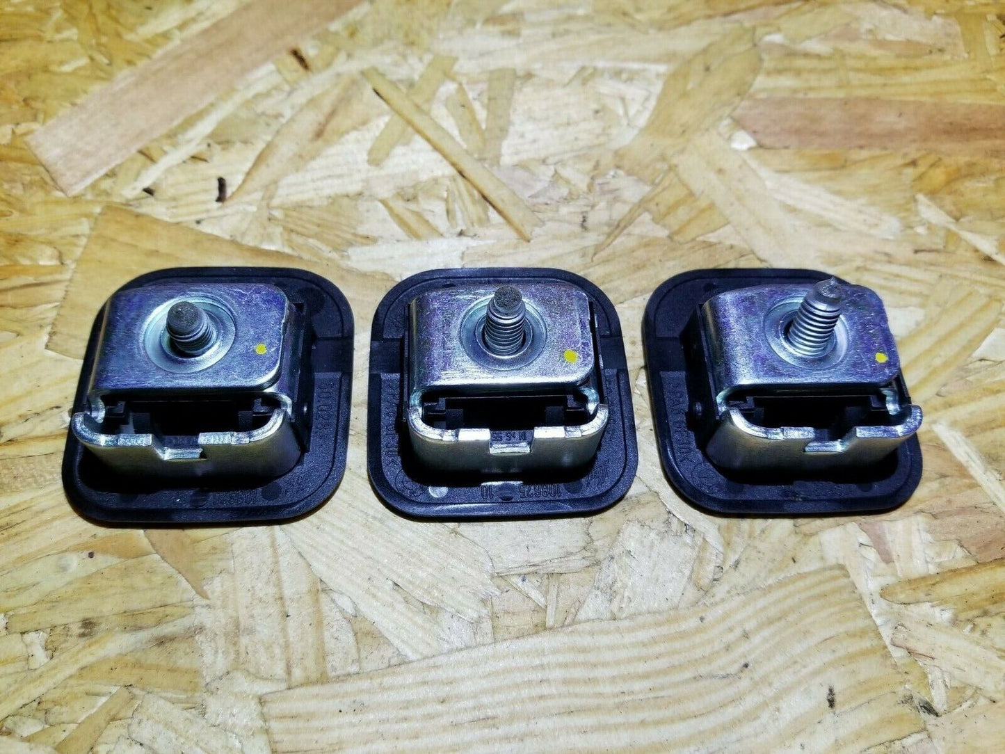 04 05 06 07 BMW 530xi E60 Trunk Cargo Hook 3pcs OEM