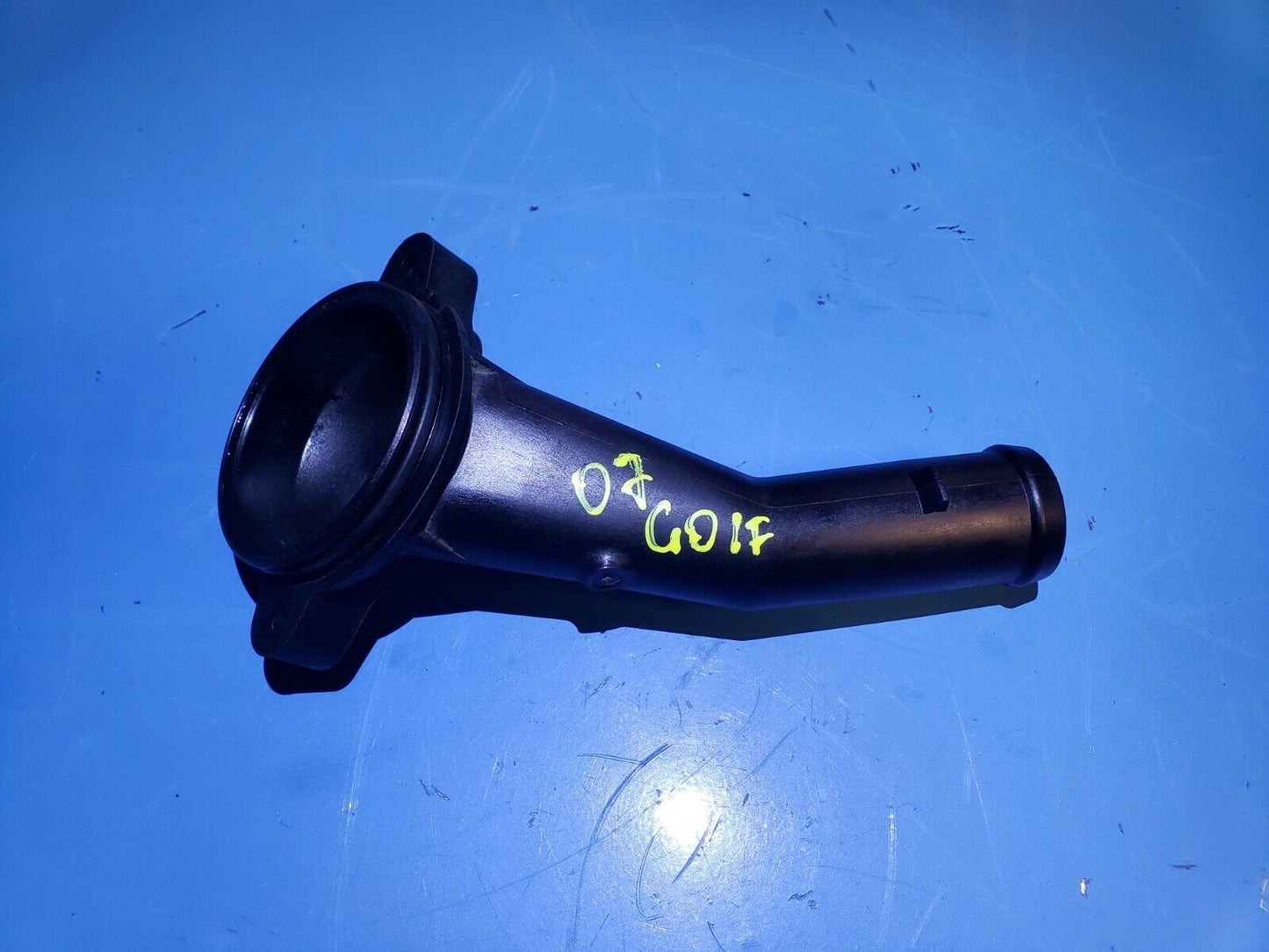 06 07 08 09 Volkswagen Golf Rabbit 2.5l Thermostat Housing 07k121121b OEM