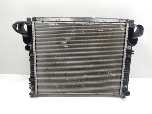 06 07 08 09 10 11 Mercedes Ml500  Radiator Condenser OEM
