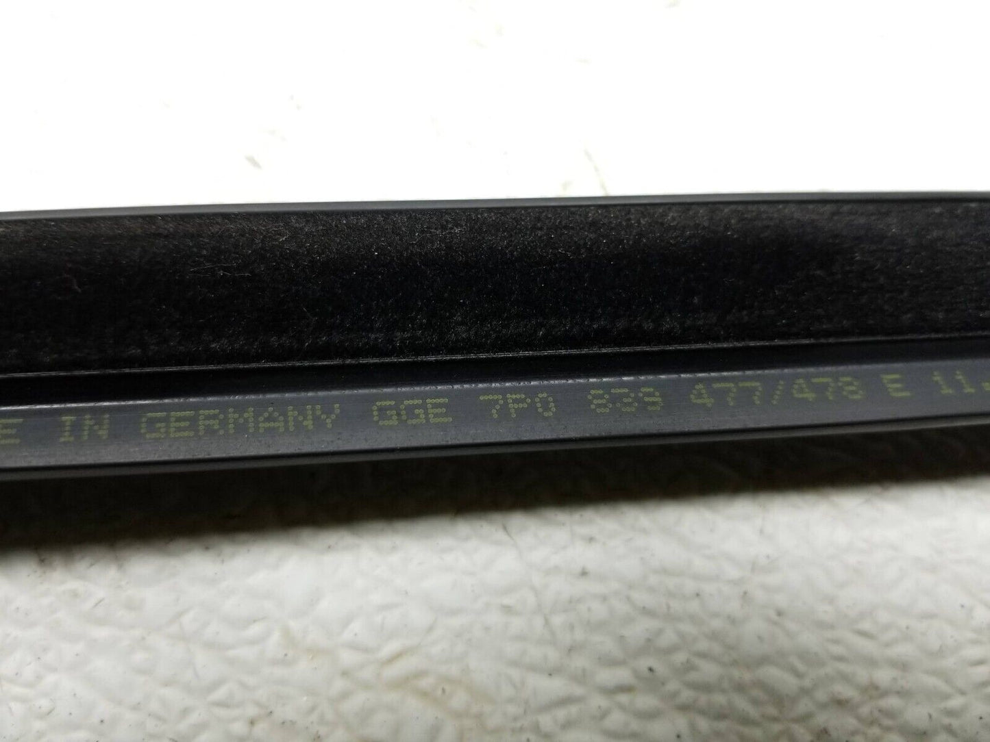 2011 - 2014 Porsche Cayenne Rear Left Driver Side Door Window Vhrome Molding OEM