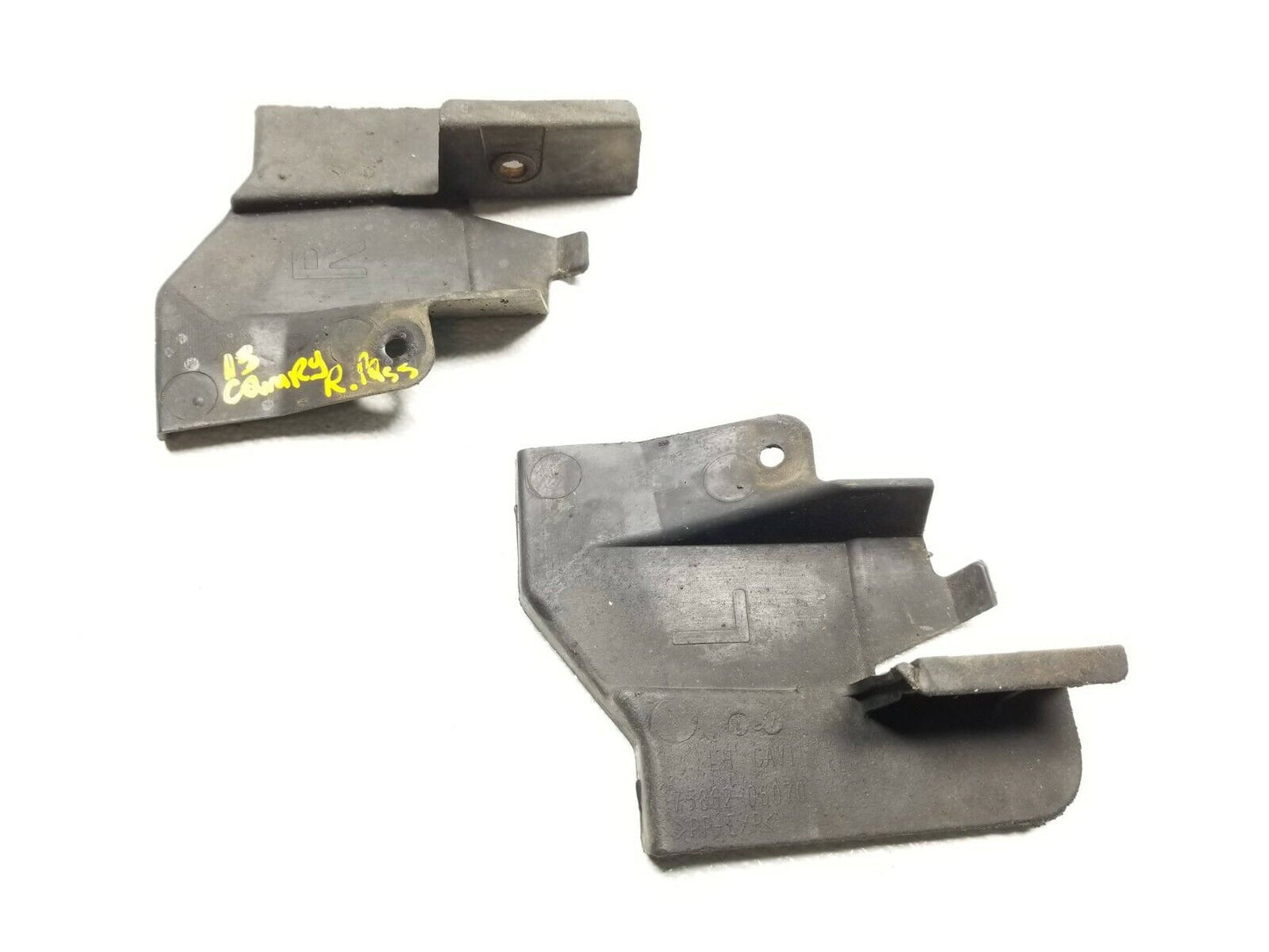 12 13 14 Toyota Camry Front Rocker Panel Protector Left & Right Pair OEM 94k