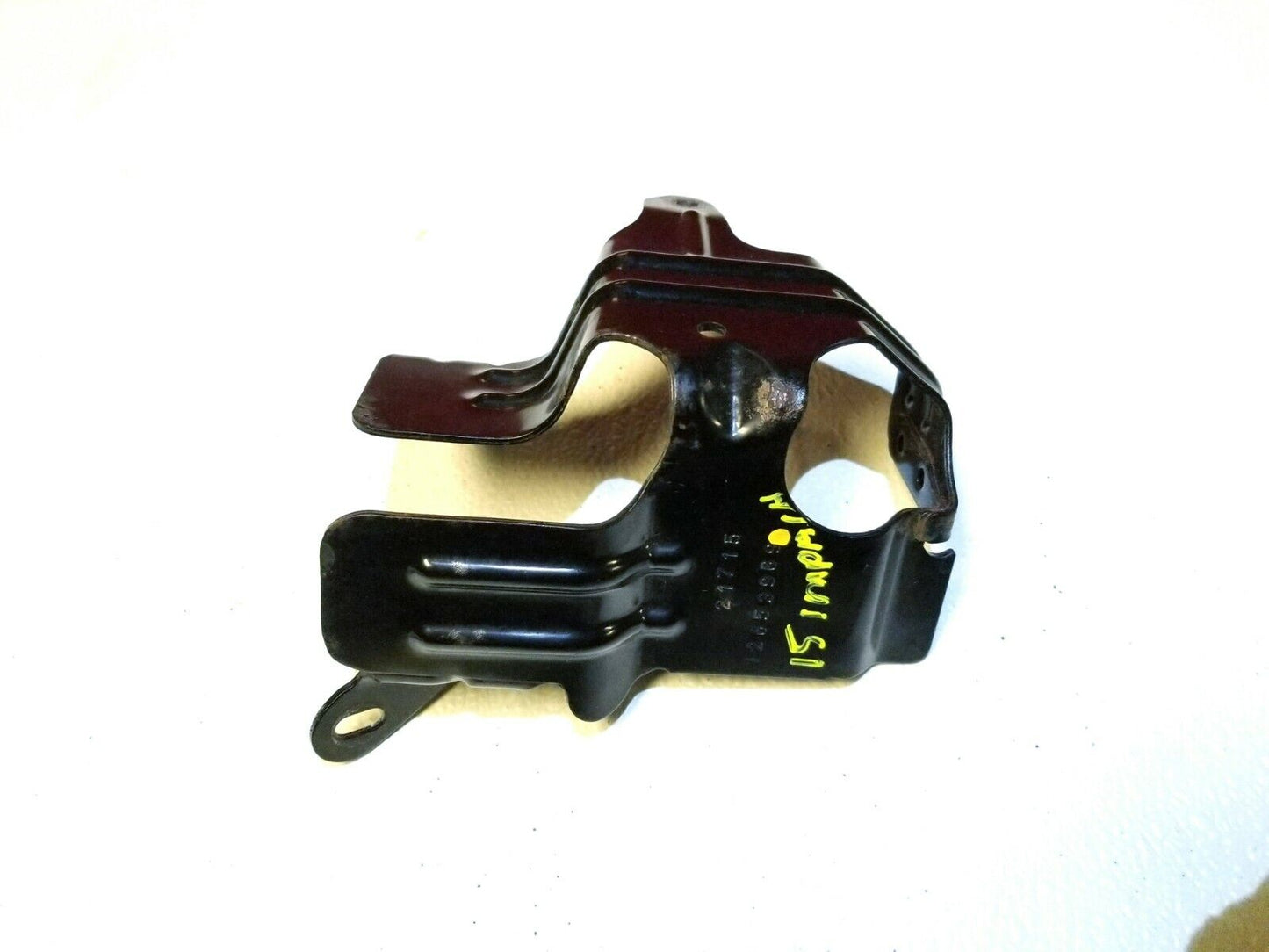 15 16 17 18 Chevy Impala 2.5l High Pressure Fuel Pump Bracket OEM