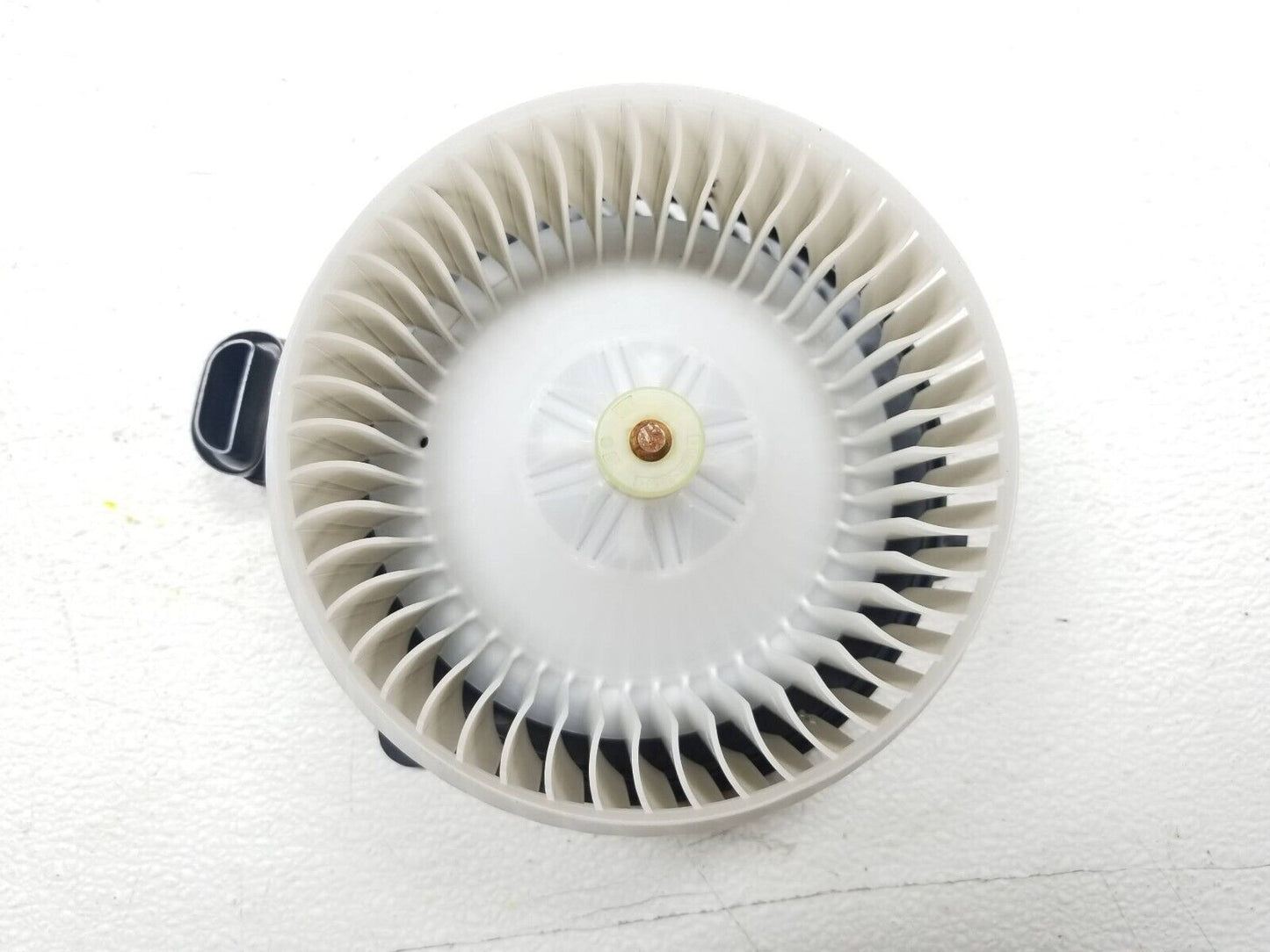 16 17 18 19 20 Chevrolet Camaro HVAC Blower Motor Ay5330 OEM