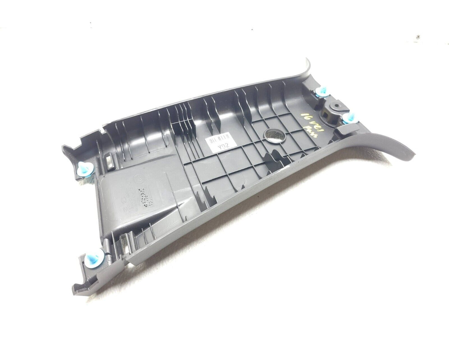 12 13 14 15 16 Hyundai Veloster B Pillar Trim Cover Upper Passenger Right OEM