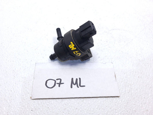 06 07 08 09 10 11 Mercedes Ml500 Purge Solenoid Vacuum Switch Valve OEM