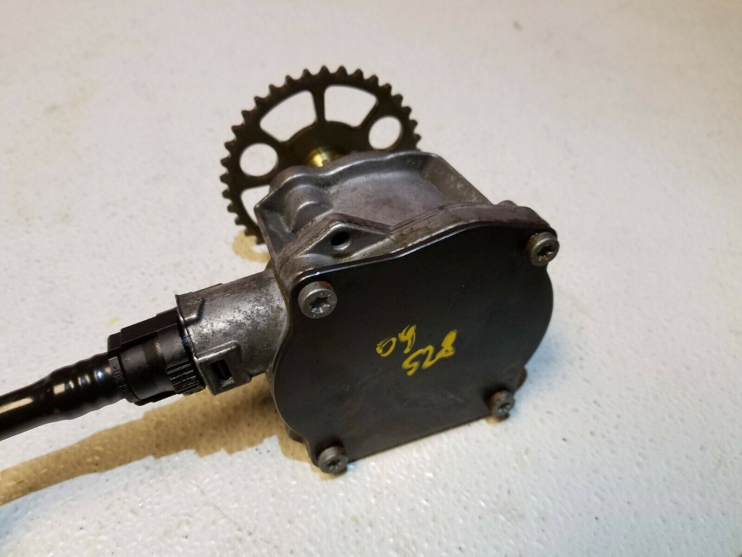 07 08 09 10 BMW E60 528i Engine Brake Vacuum Pump 200400089 OEM N52