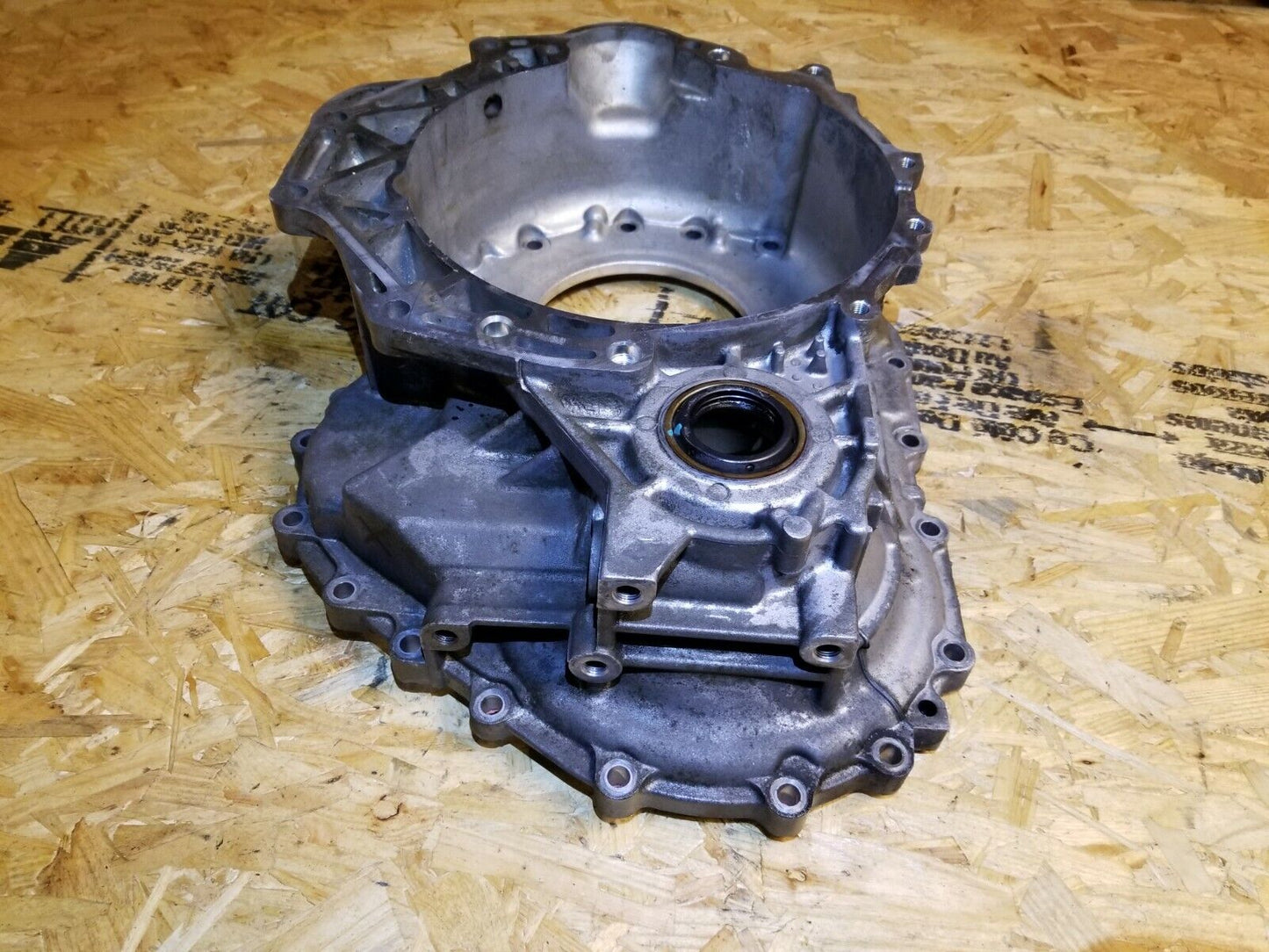 06 07 08 09 10 11 Hyundai Azera Automatic Transmission Bell Housing OEM