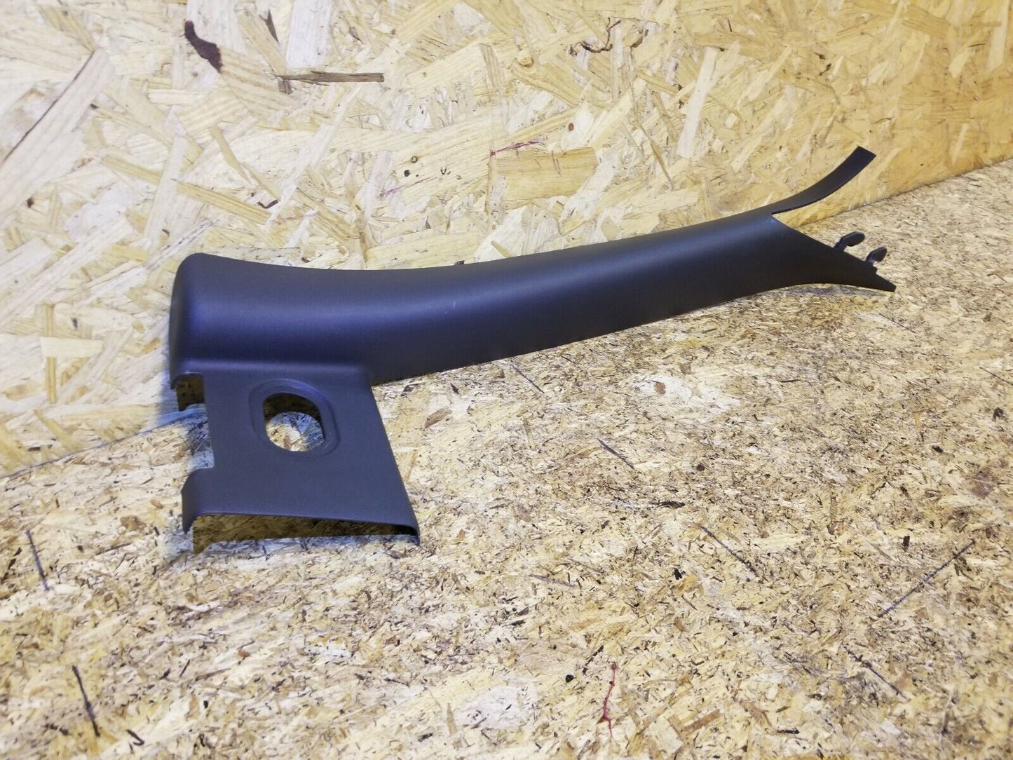 05 06 07 08 09 Ford Mustang Convertible Passenger Side A Pillar Cover Trim OEM