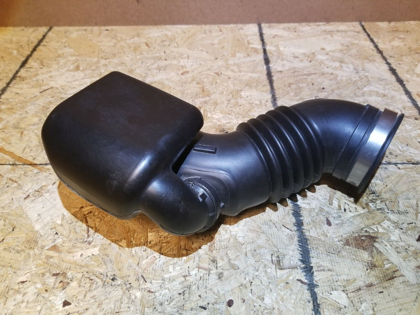08 09 10 11 Subaru Forester 2.5x Intake Duct W/ Resonator W/o Turbo OEM