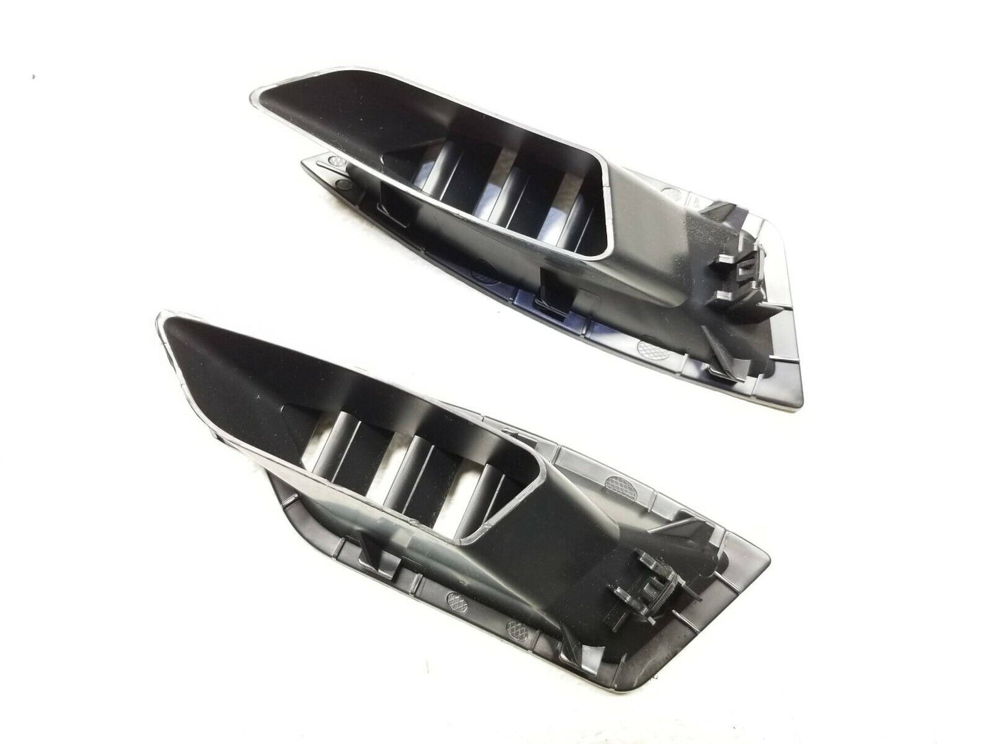 17 18 19 Subaru Impreza Sport Dash Defroster Air Vent Left & Right Pair OEM 64k