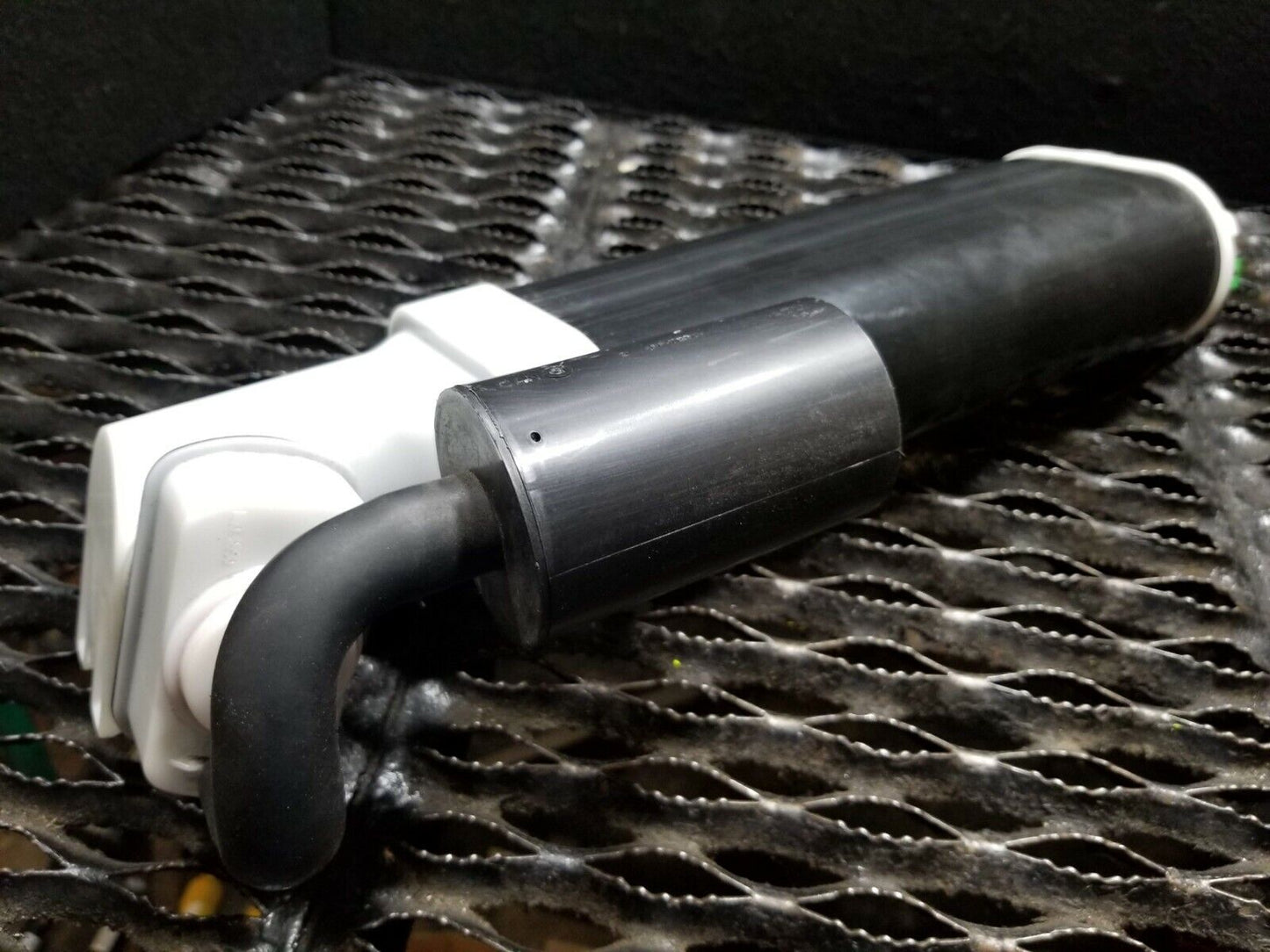 16 17 Dodge Challenger SRT Fuel Vapor Canister OEM 12k Miles