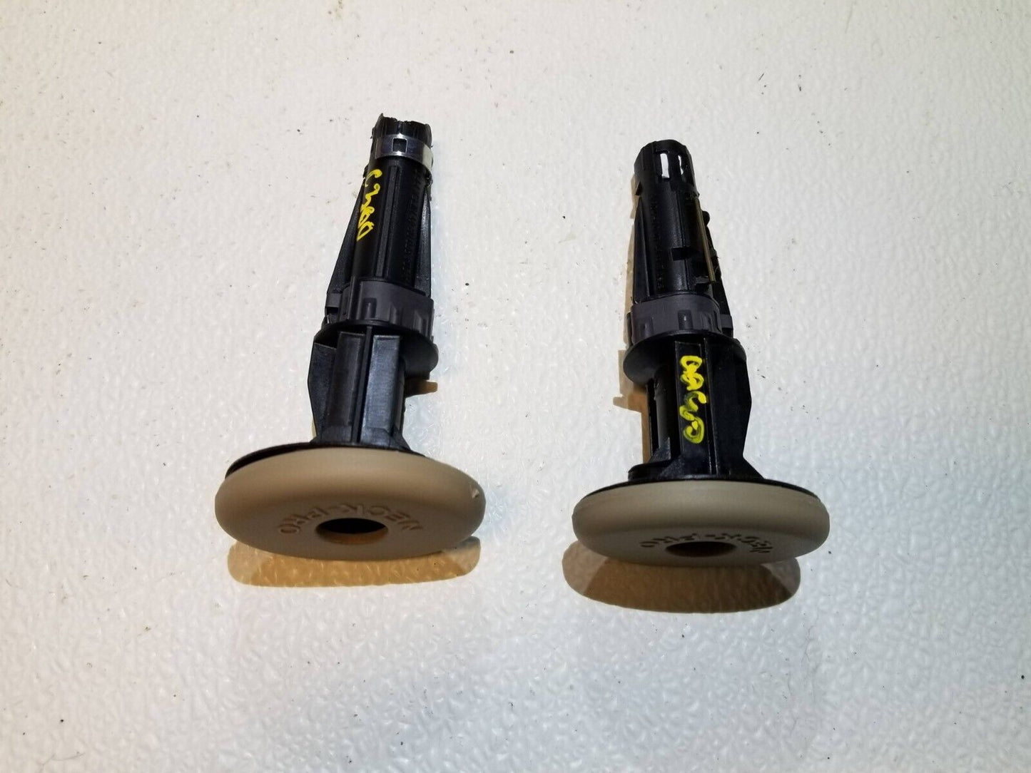 12 13 14 Mercedes-benz C300 Front Left Driver Seat Headrest Guide Sleeve 2pc OEM