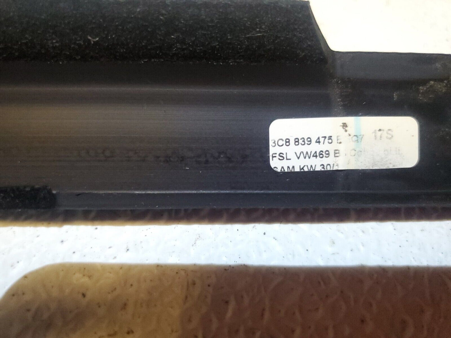 13 14 15 16 17 Volkswagen Cc Rear Left Driver Door Window Belt Seal Molding OEM