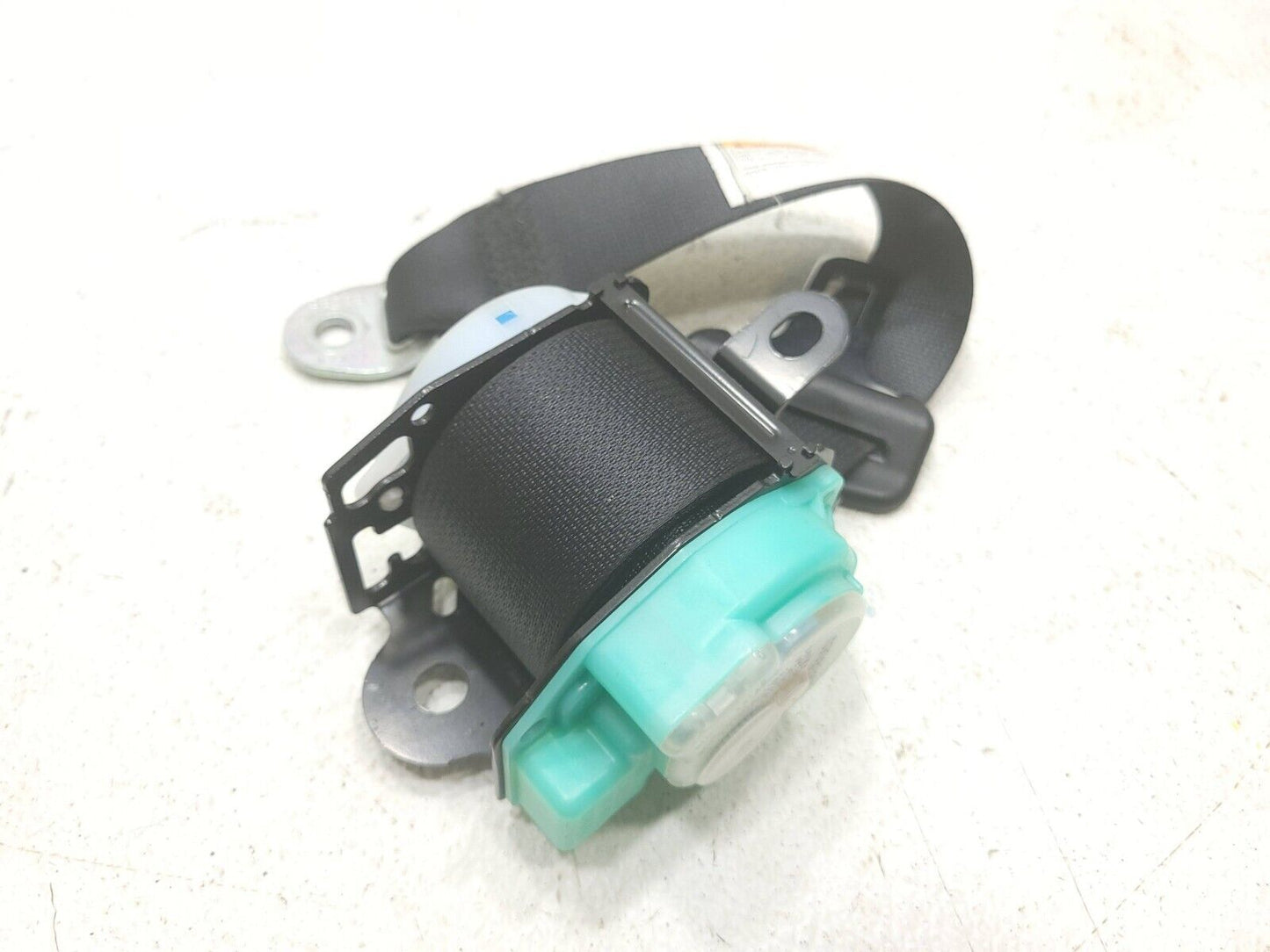 07 - 13 Suzuki Sx4 Rear Seat Belt Retractor Middle OEM
