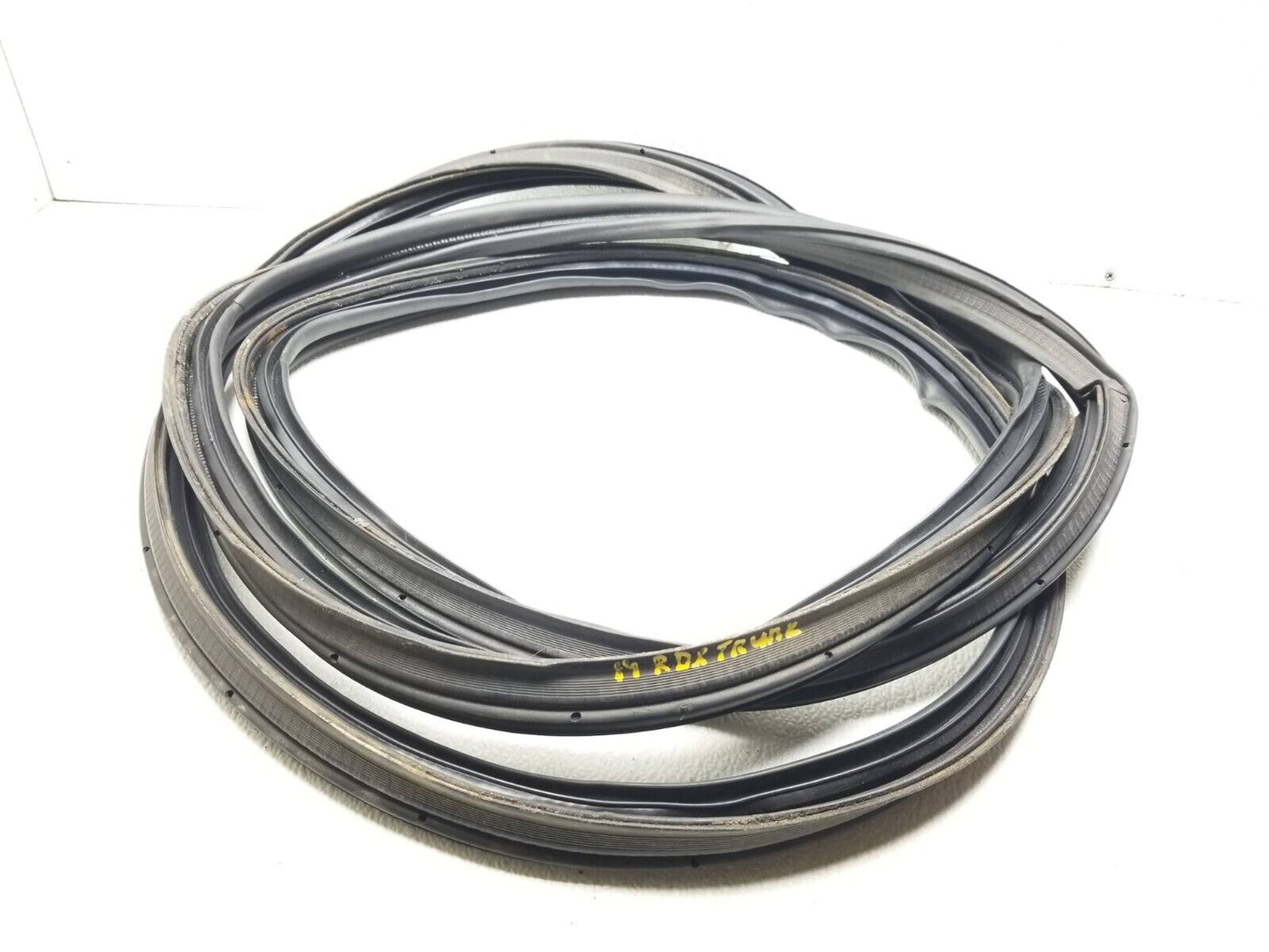 13 14 15 Acura RDX Truk Tailgate Weather Strip Seal OEM